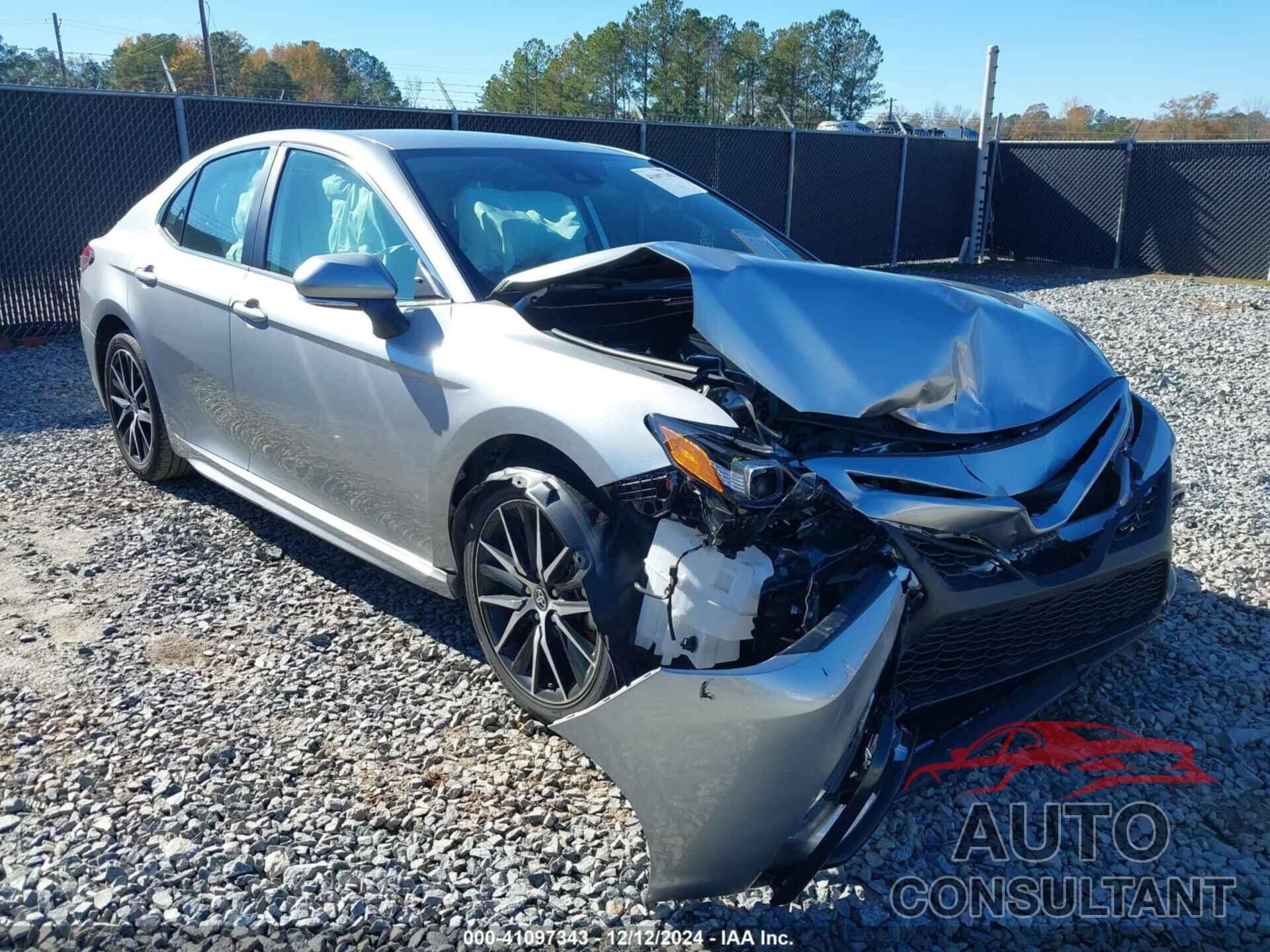 TOYOTA CAMRY 2024 - 4T1G11AK3RU867914