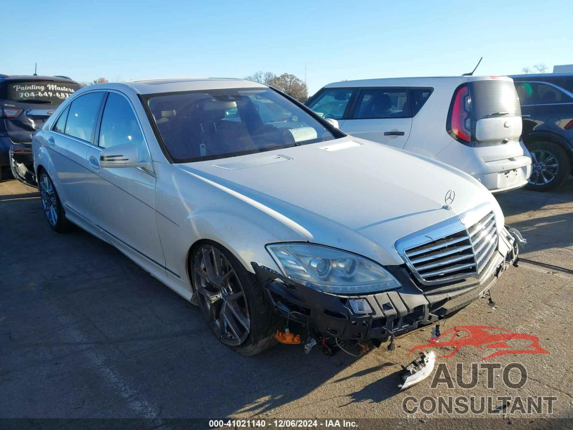 MERCEDES-BENZ S 550 2013 - WDDNG7DBXDA496498