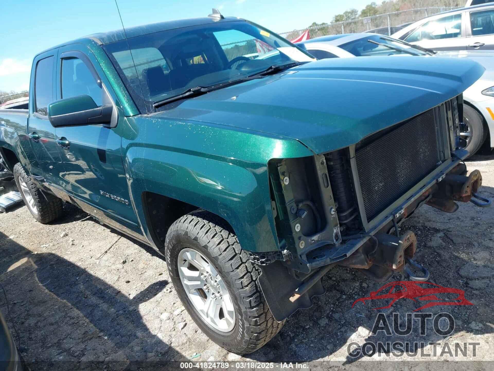 CHEVROLET SILVERADO 1500 2015 - 1GCVKREH9FZ189321