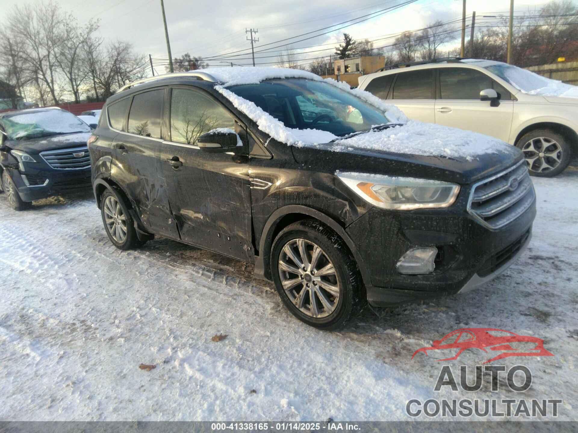 FORD ESCAPE 2017 - 1FMCU0JD8HUE33634