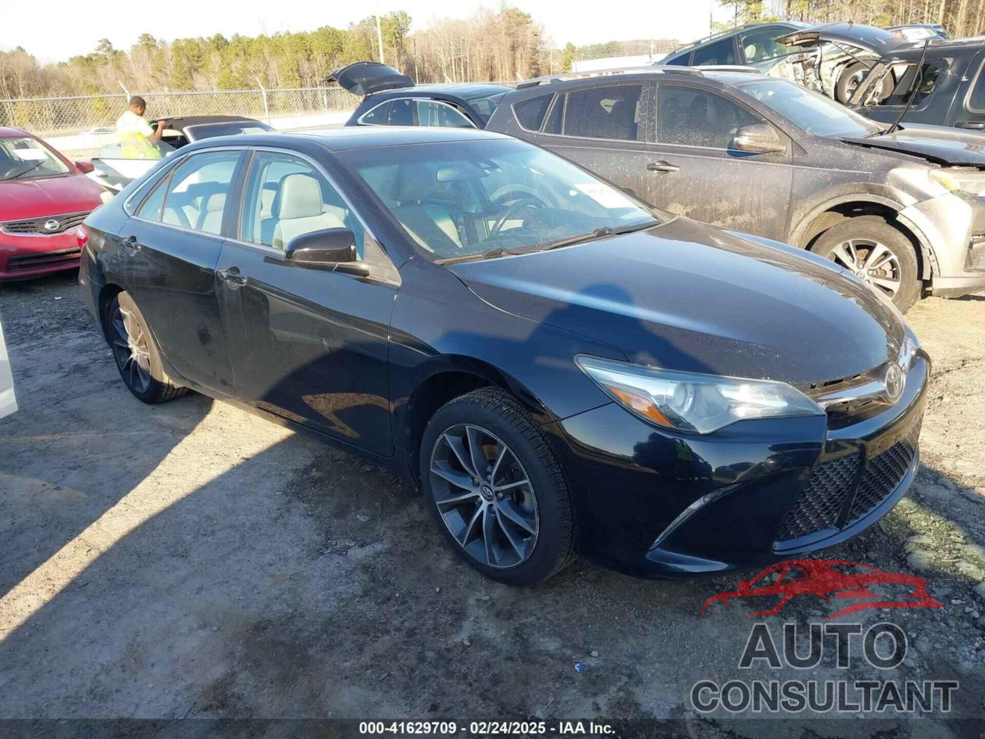 TOYOTA CAMRY 2017 - 4T1BF1FK2HU681591