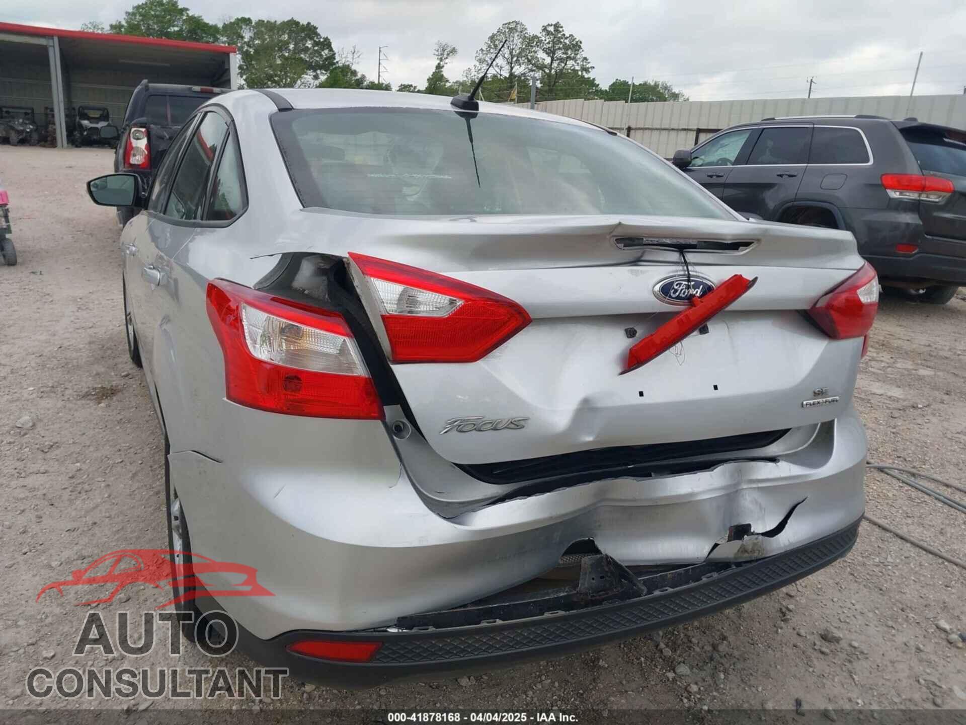 FORD FOCUS 2014 - 1FADP3F20EL244086