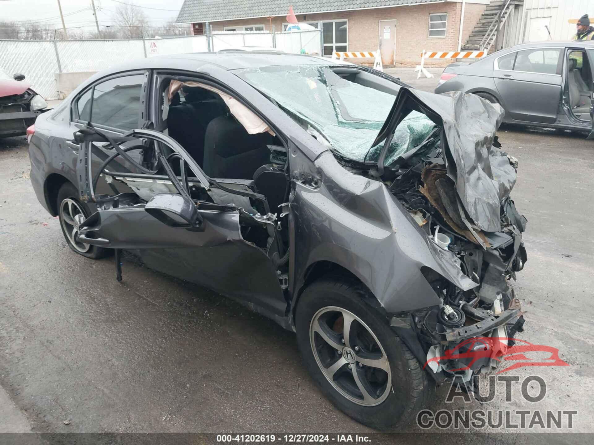 HONDA CIVIC 2015 - 19XFB2F7XFE021989