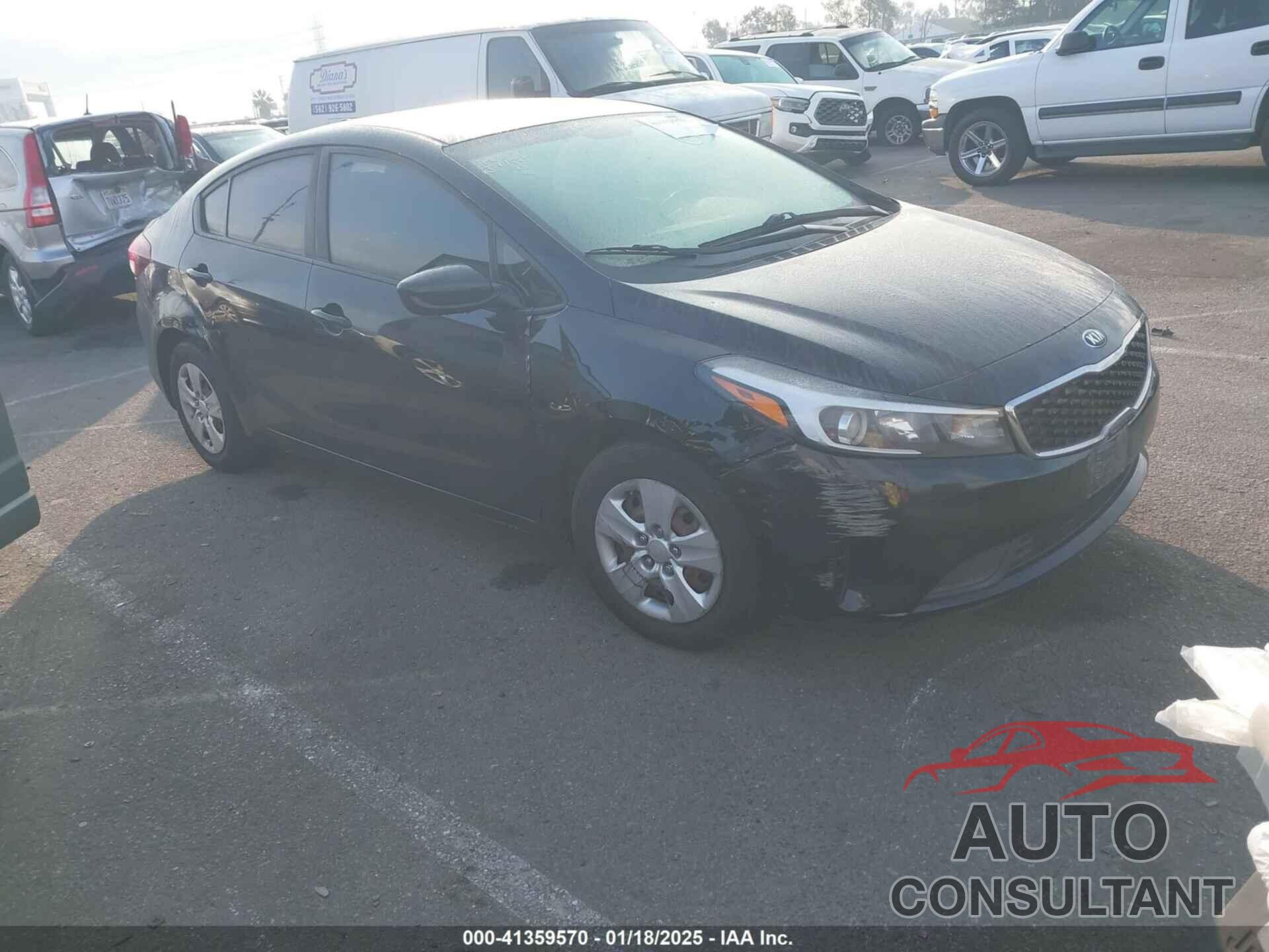 KIA FORTE 2018 - 3KPFK4A77JE168623
