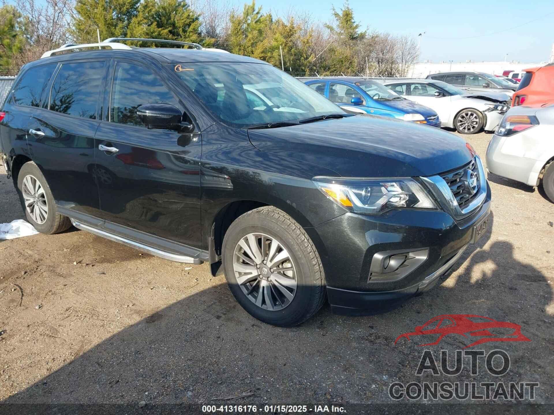 NISSAN PATHFINDER 2017 - 5N1DR2MN0HC659159