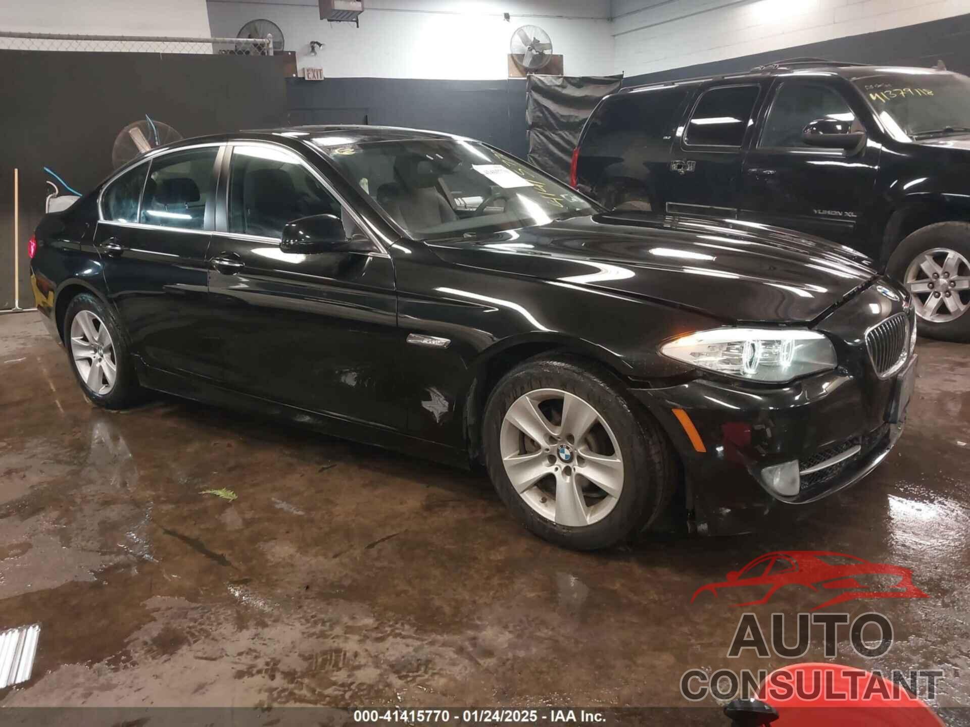 BMW 528I 2013 - WBAXH5C53DD113318