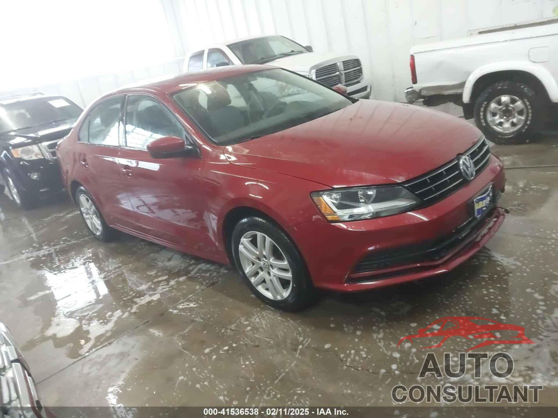 VOLKSWAGEN JETTA 2018 - 3VW2B7AJ2JM262312