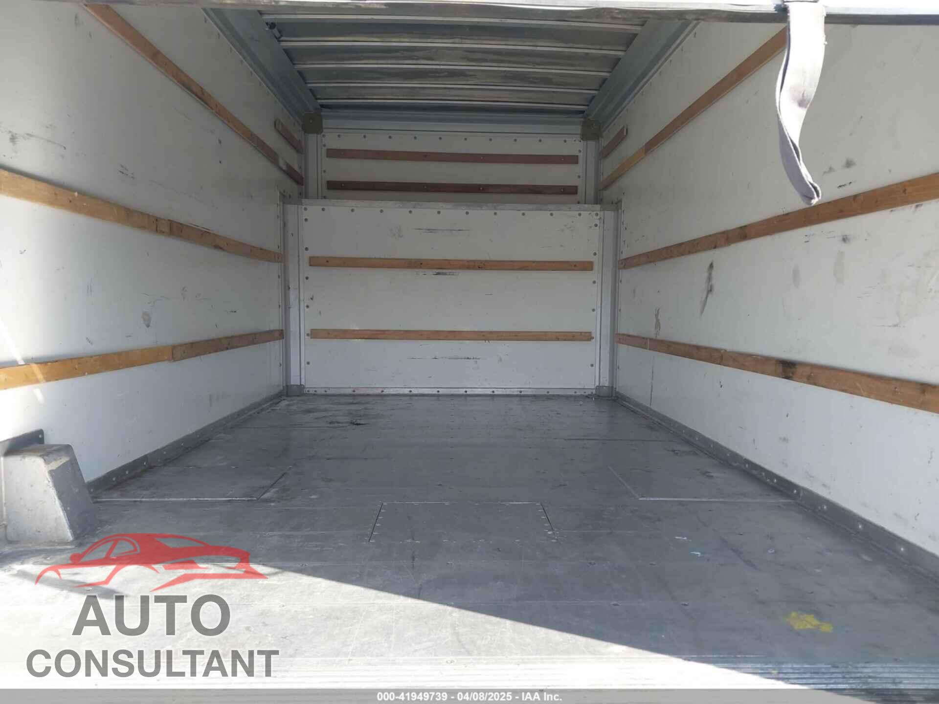 FORD E-450 CUTAWAY 2009 - 1FDXE45S19DA11267