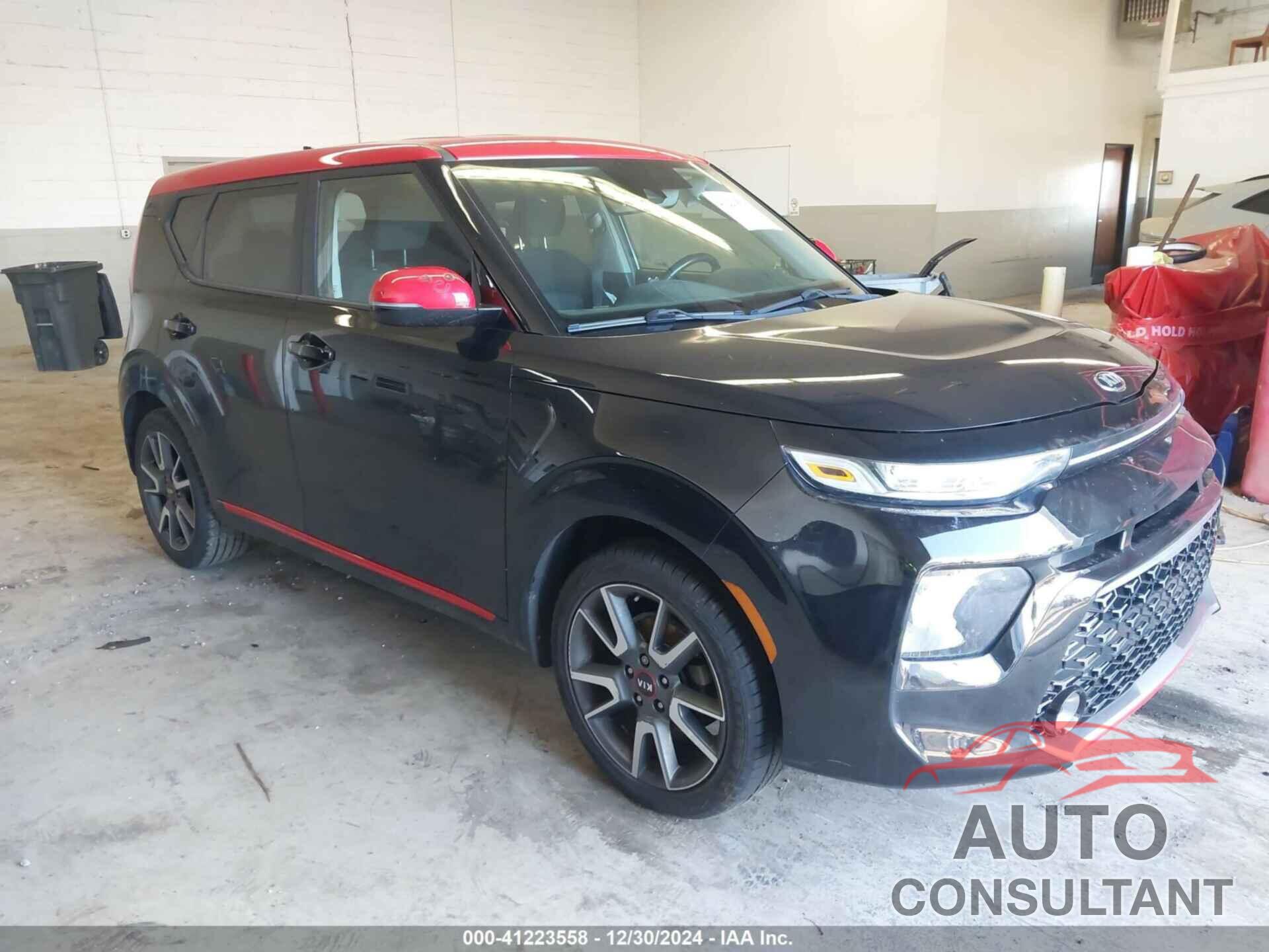 KIA SOUL 2020 - KNDJ63AU1L7051170