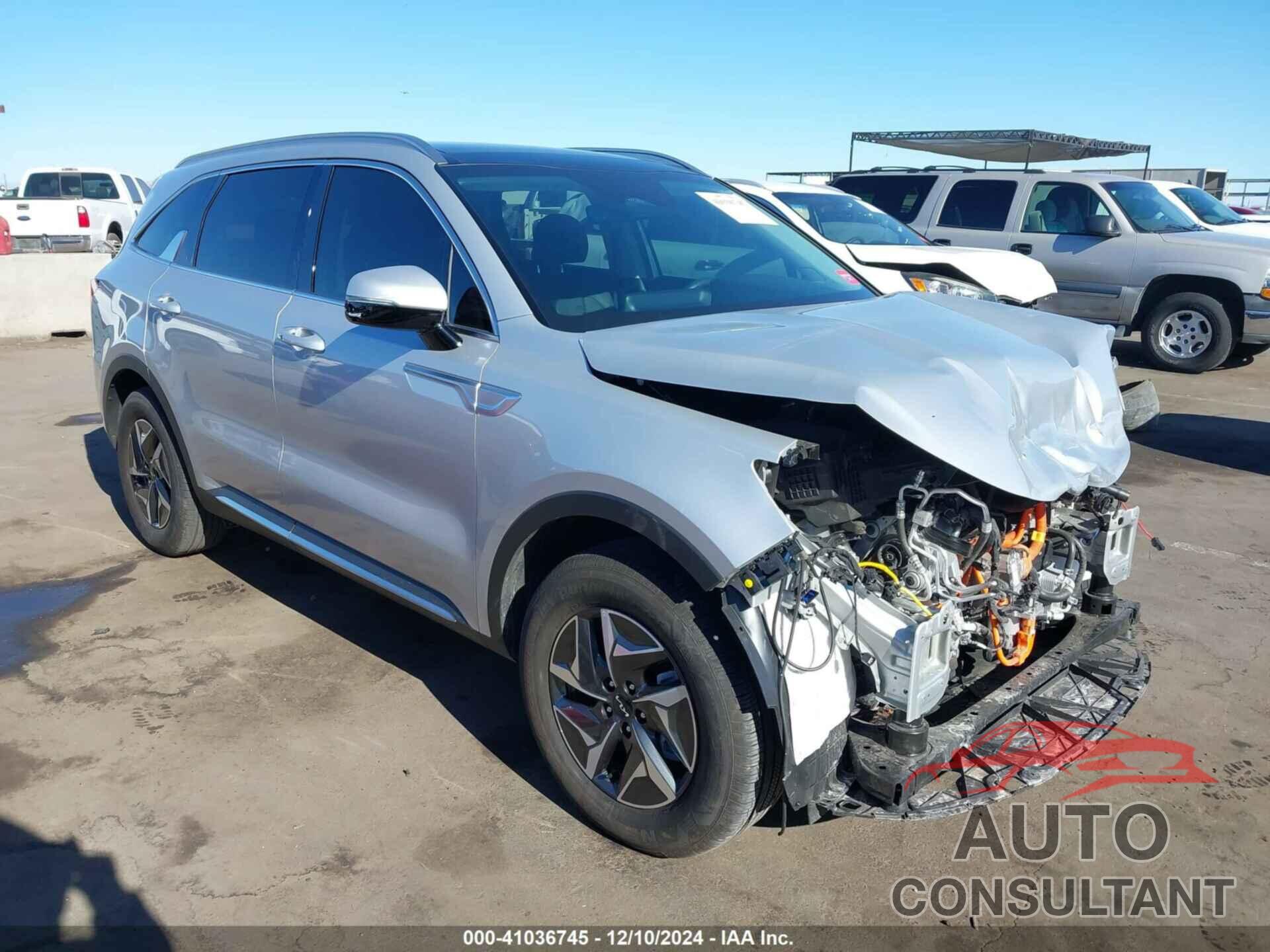 KIA SORENTO HYBRID 2024 - KNDRH4LG9R5260039