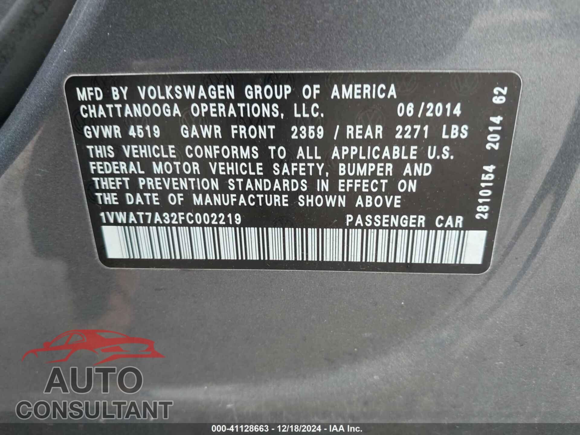 VOLKSWAGEN PASSAT 2015 - 1VWAT7A32FC002219