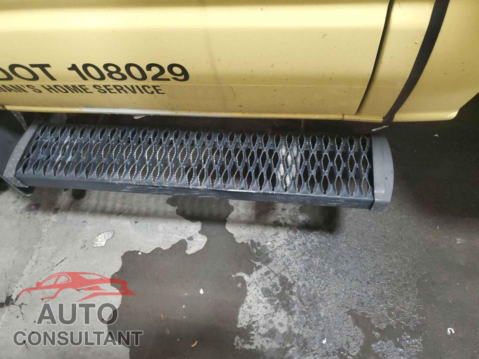 FORD ECONOLINE 2018 - 1FDXE4FS3JDC33215
