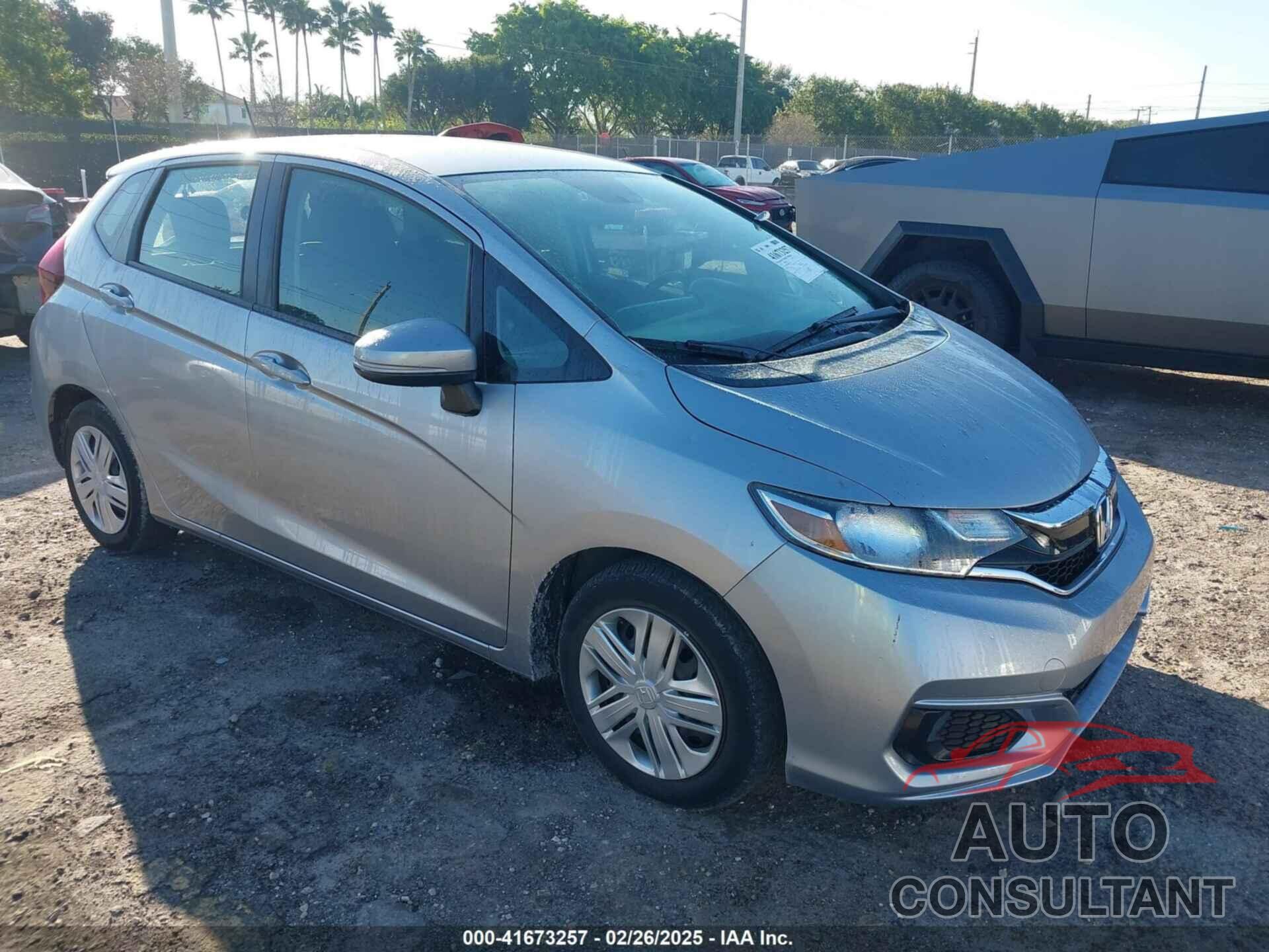 HONDA FIT 2019 - 3HGGK5H45KM727956