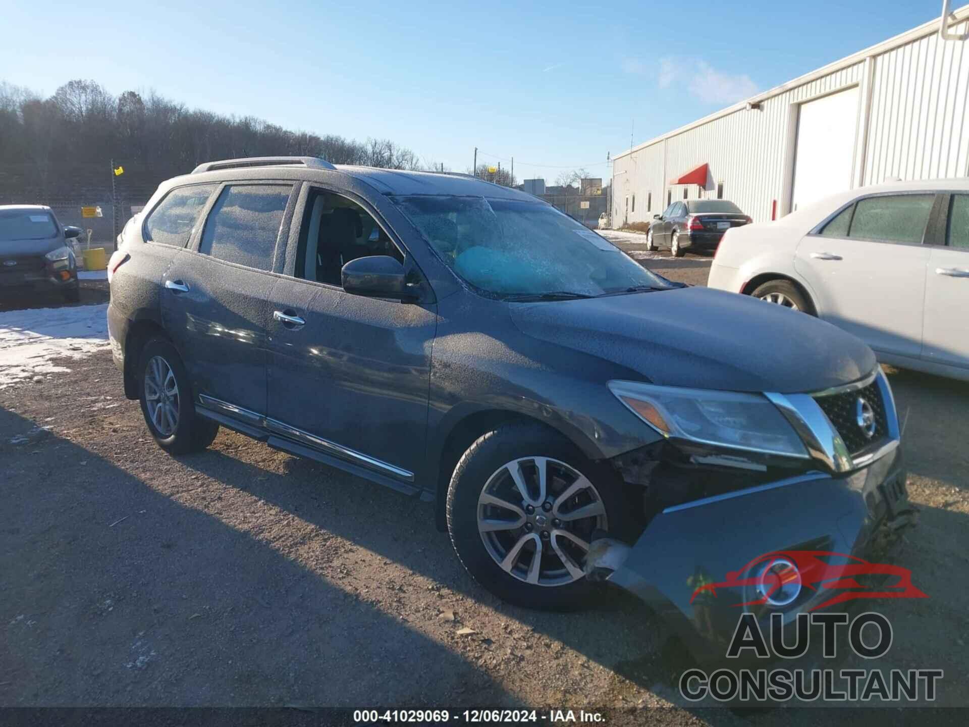 NISSAN PATHFINDER 2013 - 5N1AR2MM4DC623673