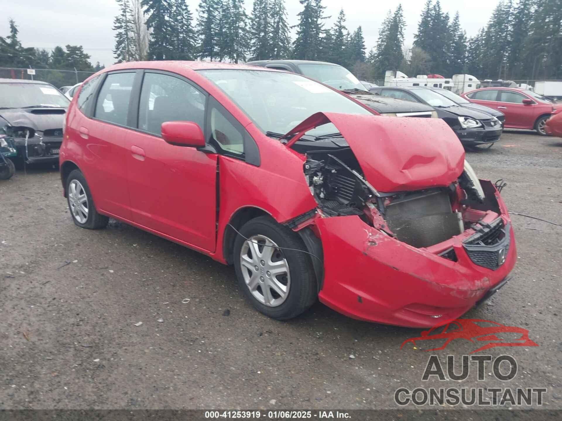 HONDA FIT 2013 - JHMGE8H38DC061354