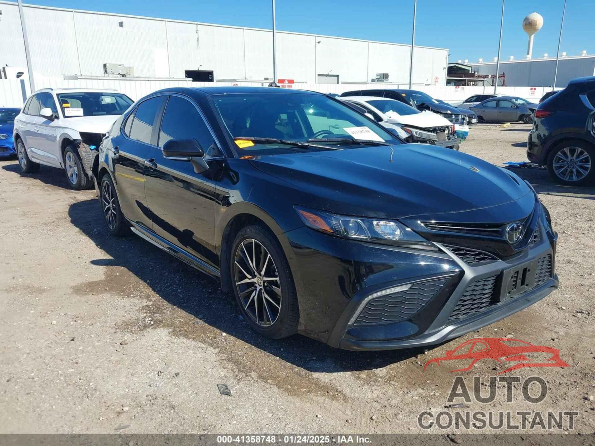 TOYOTA CAMRY 2024 - 4T1G11AK6RU237160