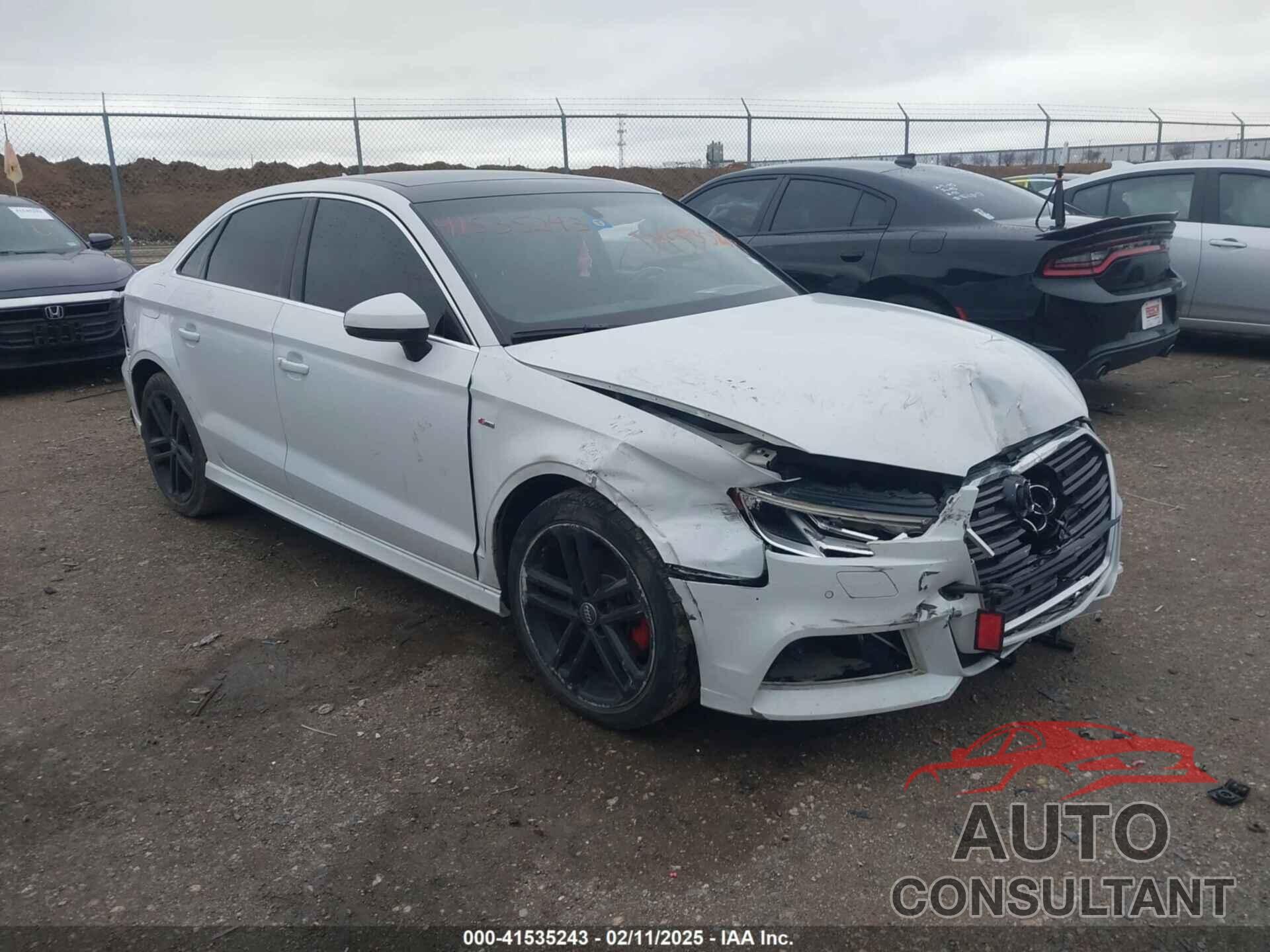AUDI A3 2018 - WAUJ8GFF2J1003413