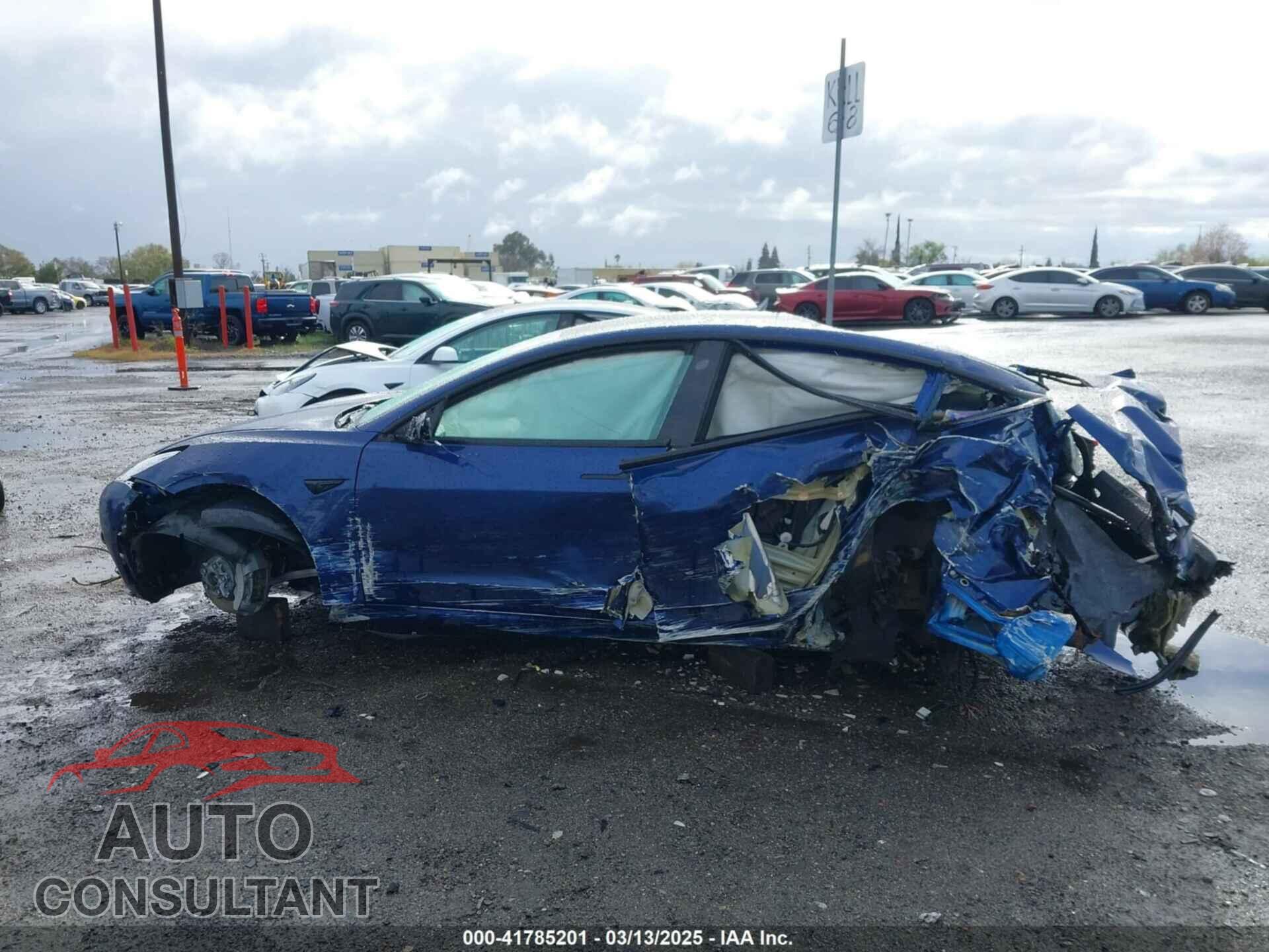 TESLA MODEL 3 2021 - 5YJ3E1EBXMF080767