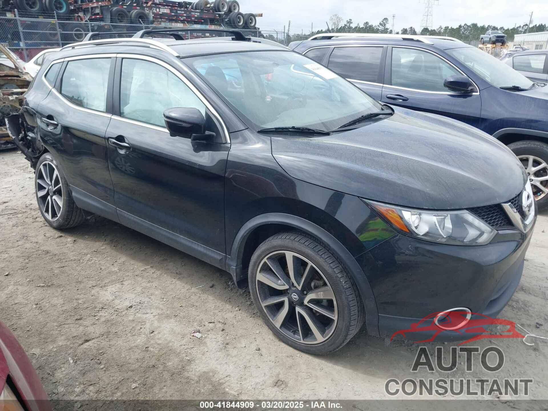 NISSAN ROGUE SPORT 2017 - JN1BJ1CP9HW018741