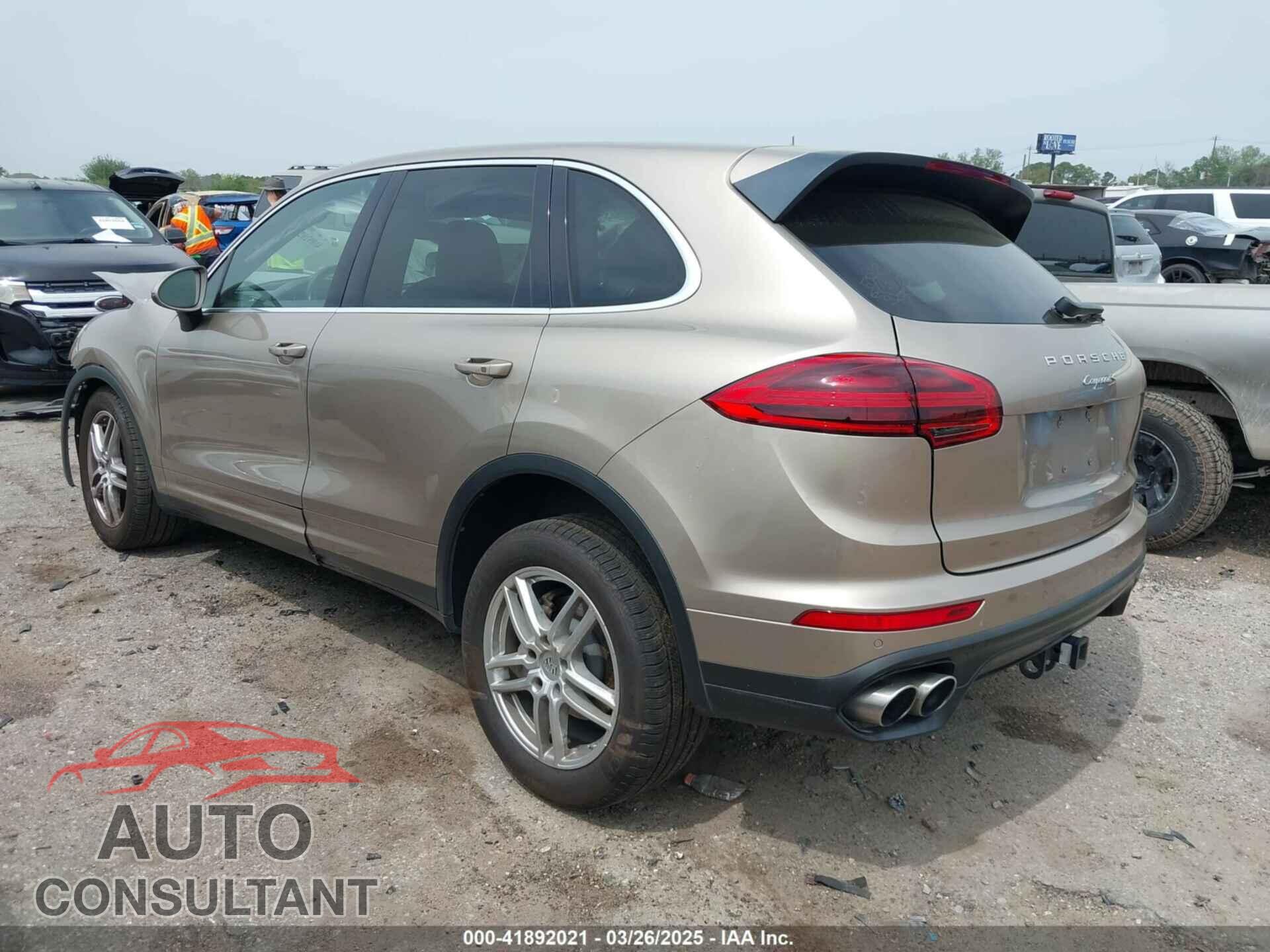 PORSCHE CAYENNE 2015 - WP1AB2A29FLA59662