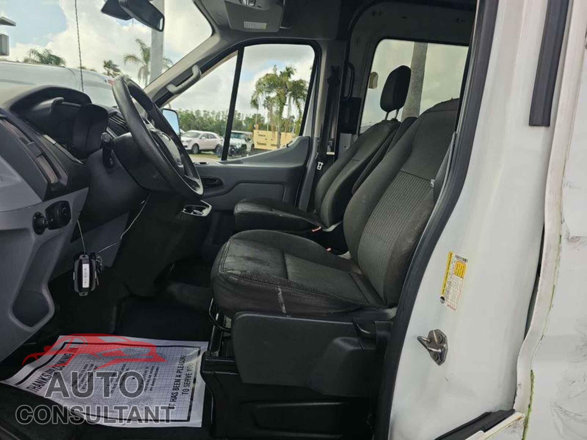 FORD TRANSIT 2017 - 1FTYR2DMXHKA18247