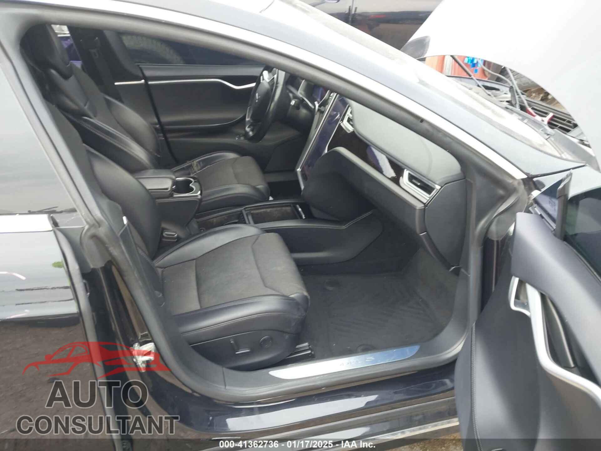 TESLA MODEL S 2017 - 5YJSA1E27HF208282