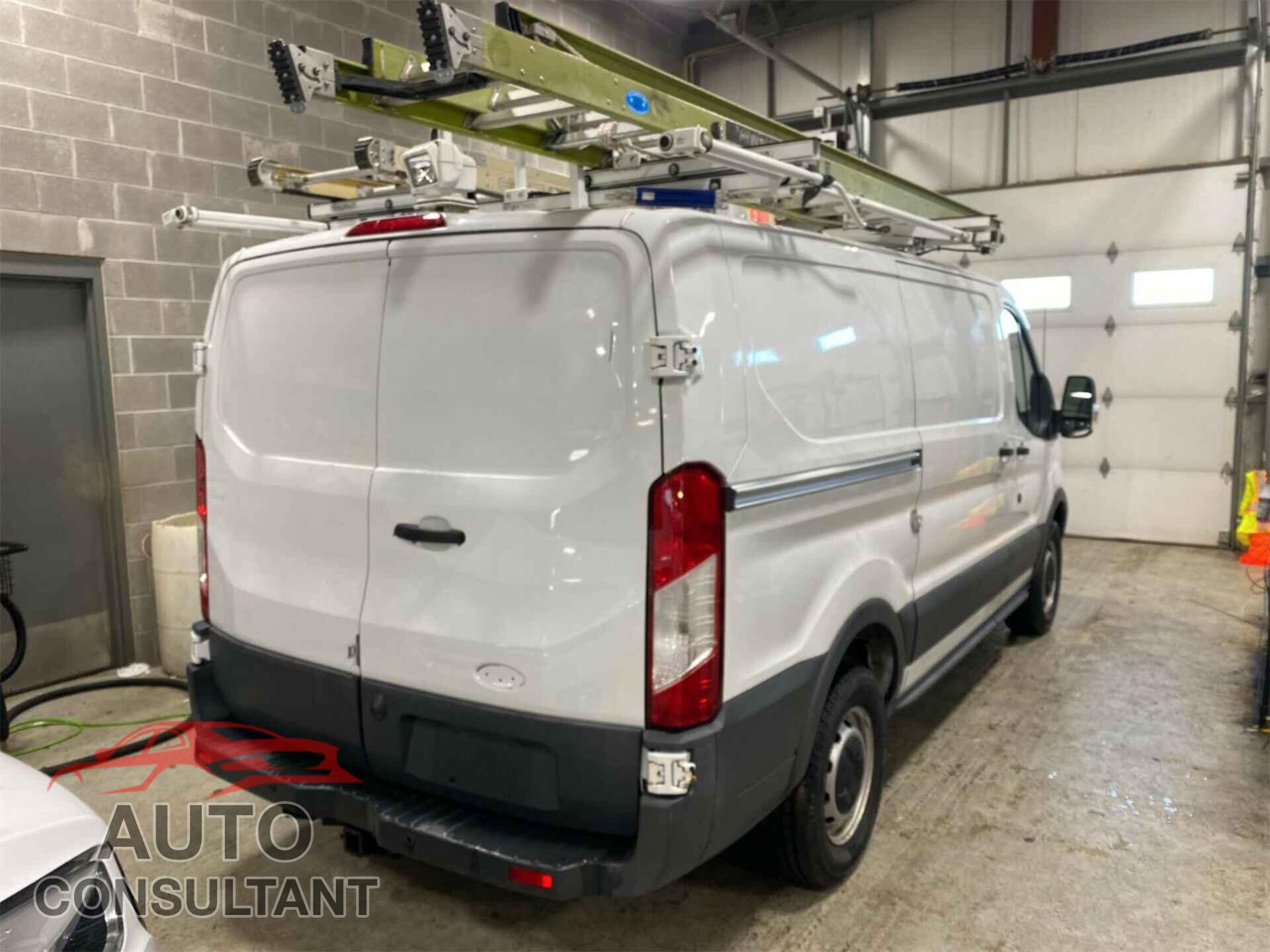 FORD TRANSIT 2016 - 1FTYR1YM0GKB55491