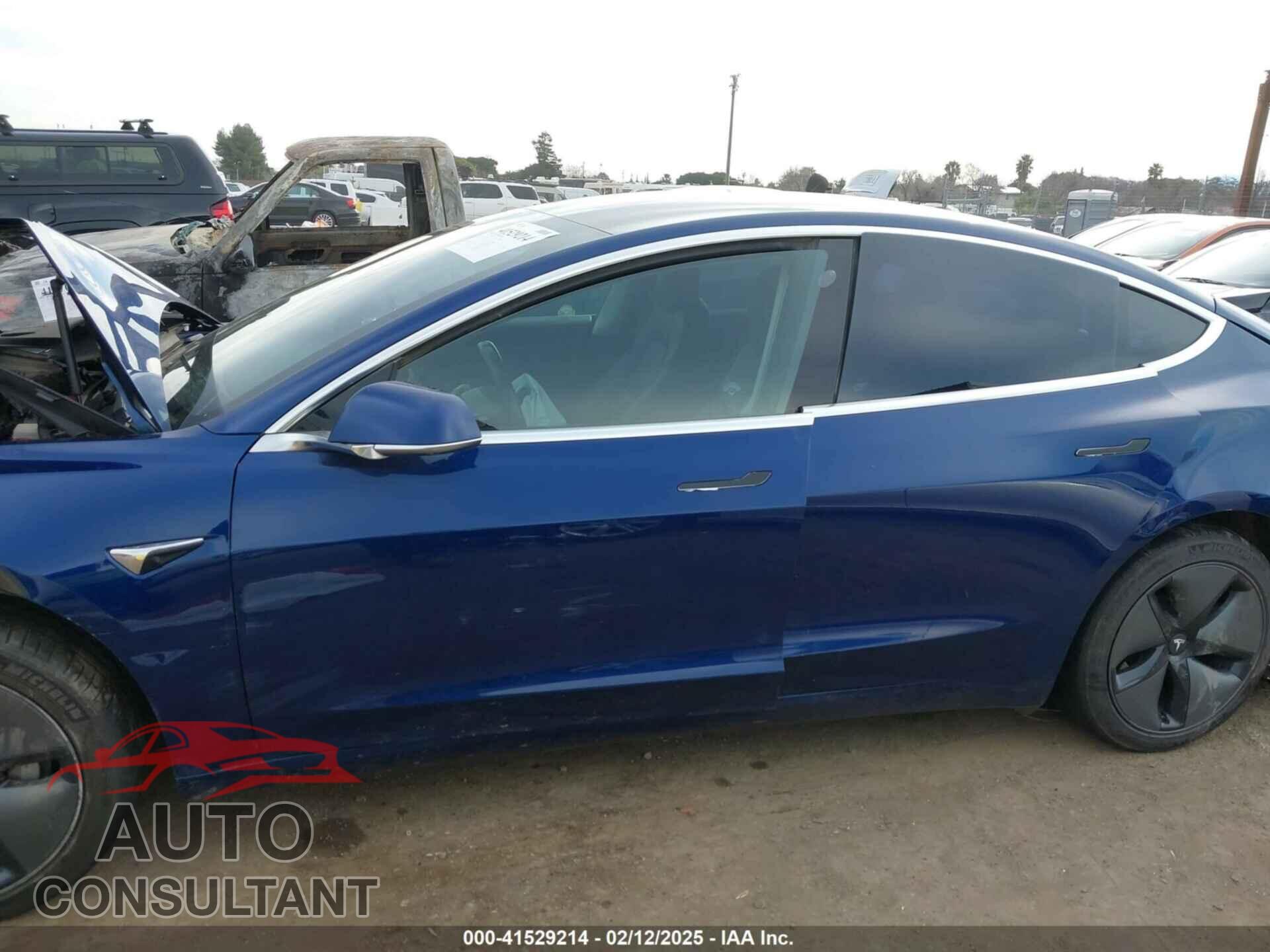 TESLA MODEL 3 2018 - 5YJ3E1EA3JF043451