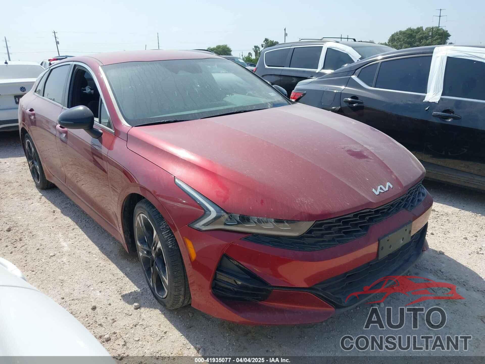 KIA K5 2022 - 5XXG64J25NG140300