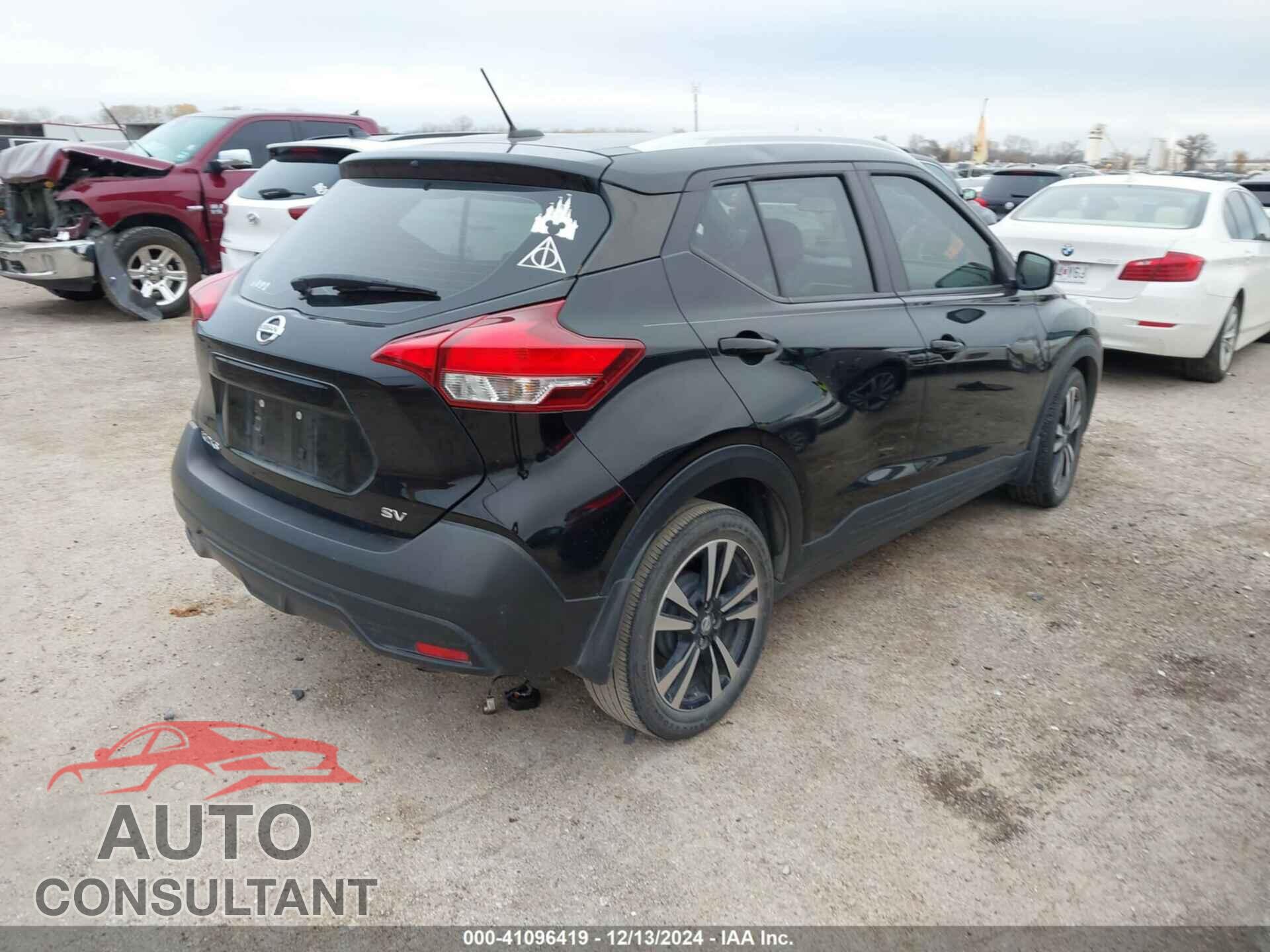 NISSAN KICKS 2019 - 3N1CP5CU3KL520089