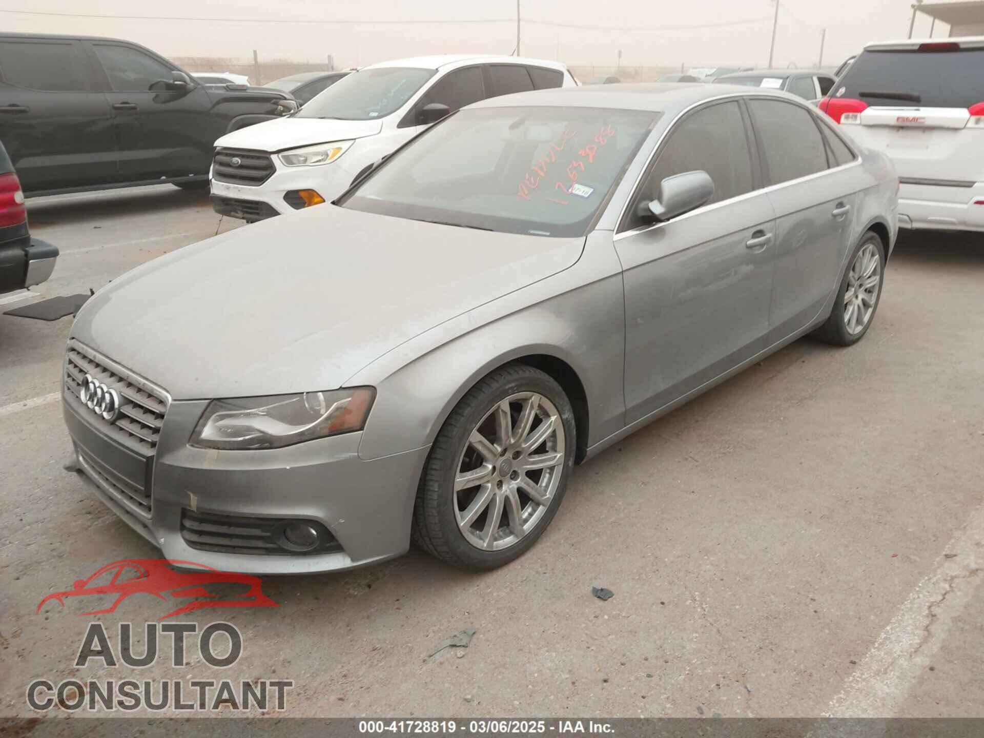 AUDI A4 2011 - WAUEFAFL8BN035870