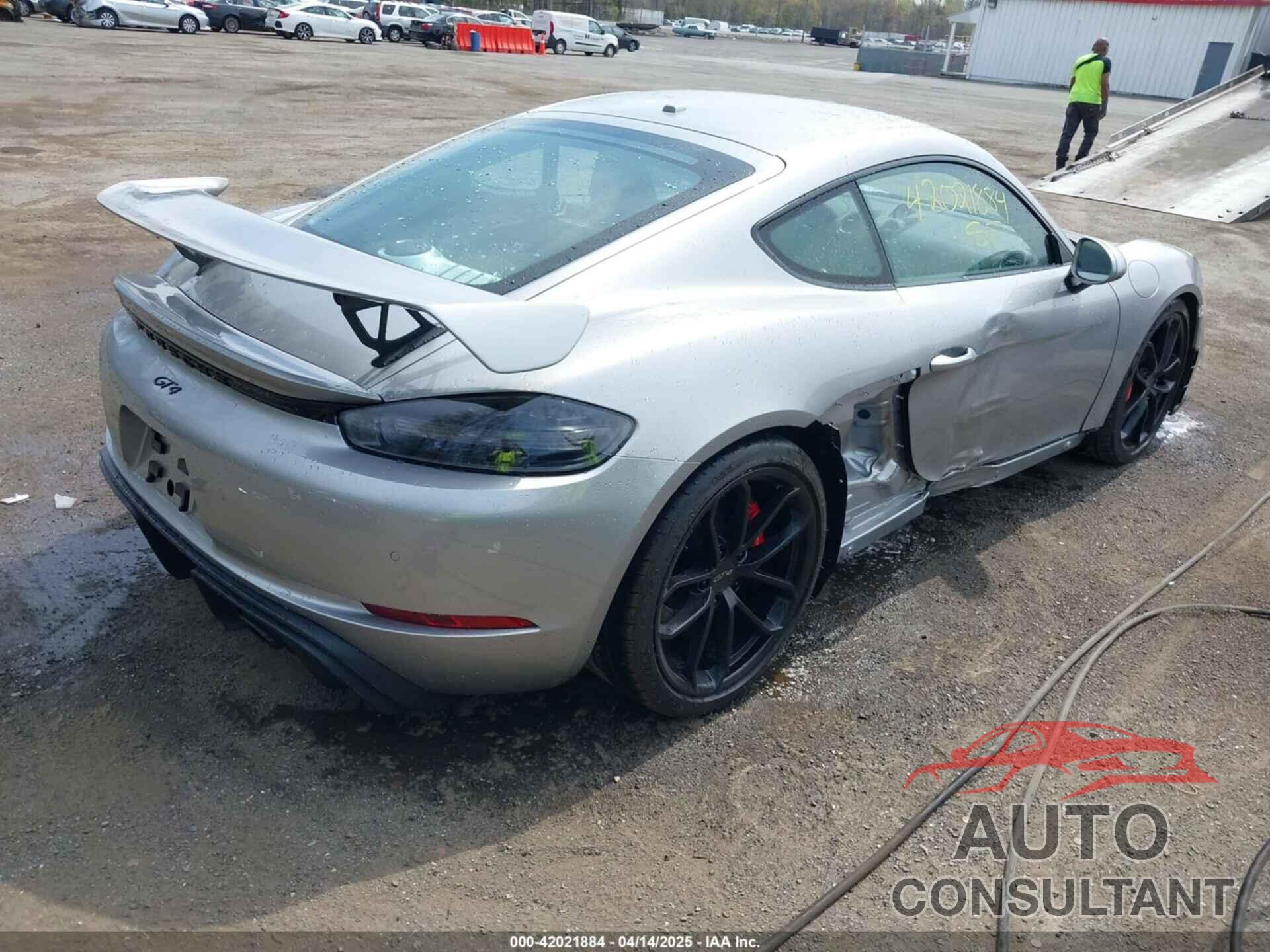 PORSCHE 718 CAYMAN 2020 - WP0AC2A82LK289130