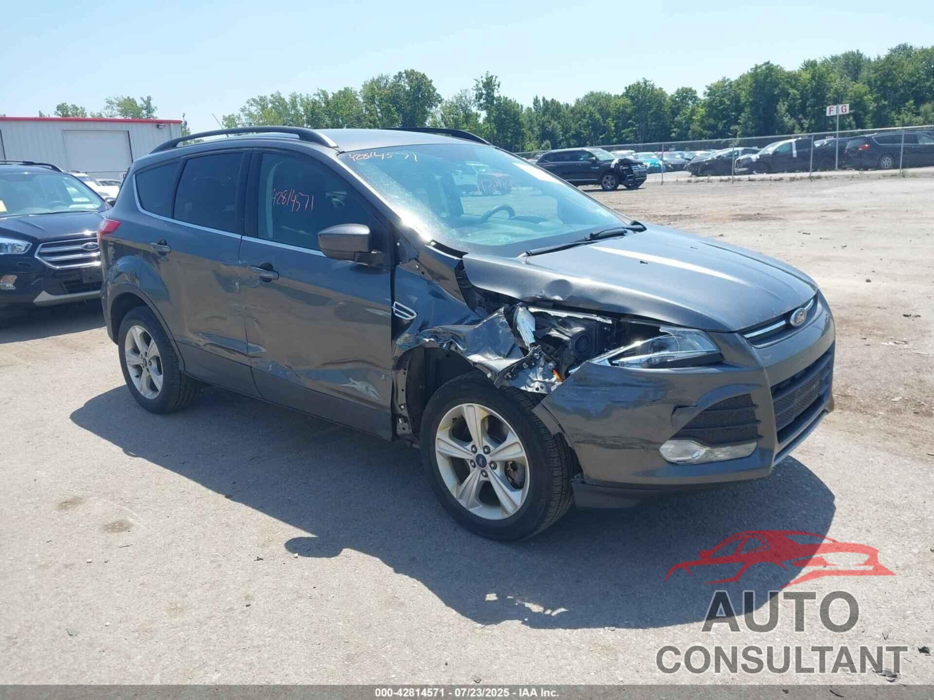 FORD ESCAPE 2015 - 1FMCU9GX2FUC39331