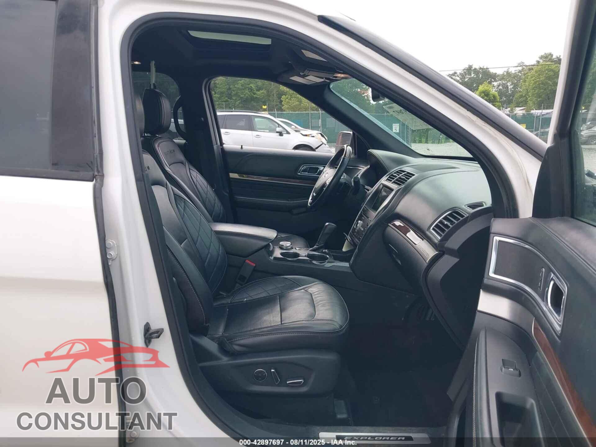 FORD EXPLORER 2018 - 1FM5K8HT2JGB35742
