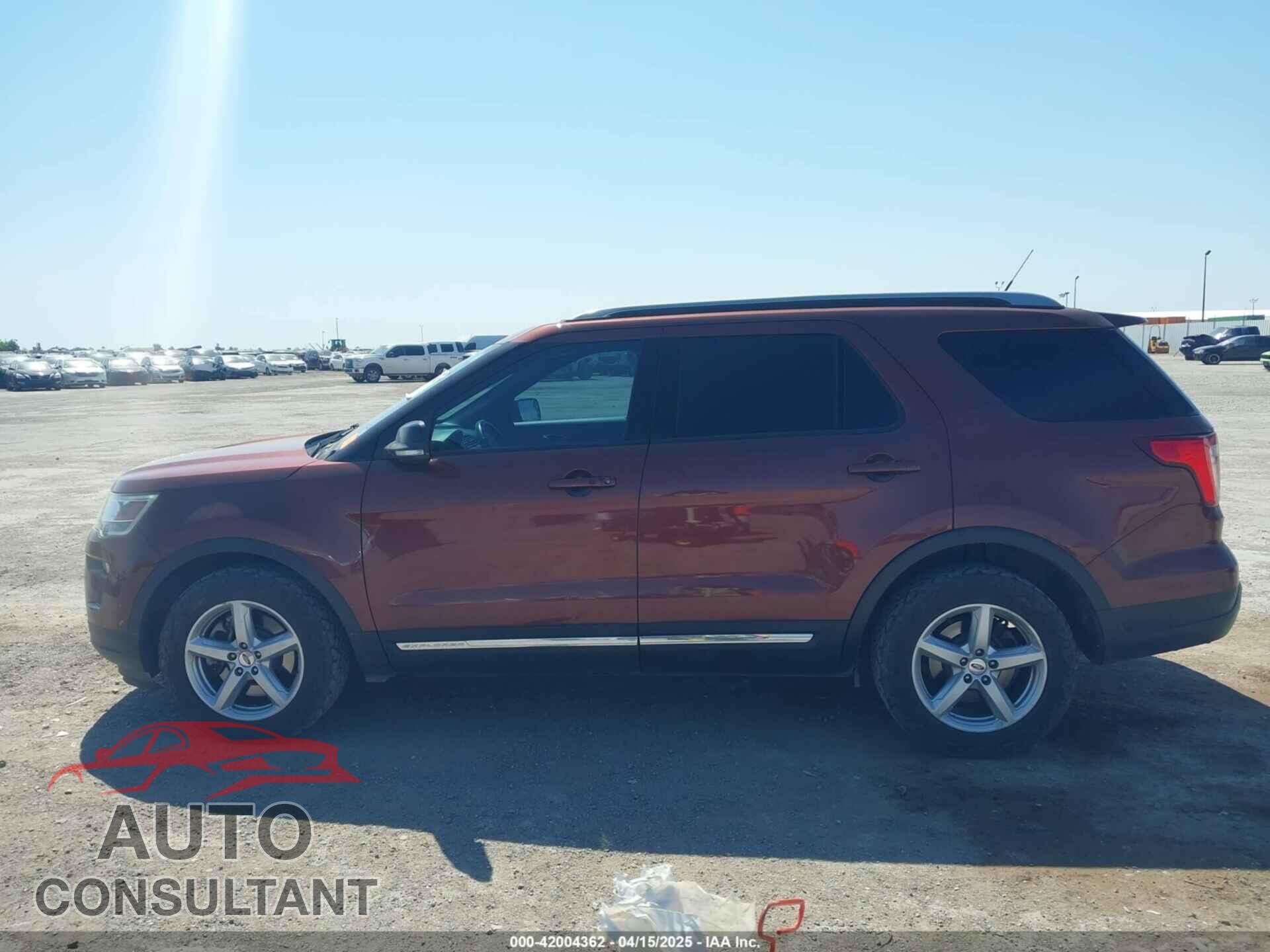 FORD EXPLORER 2018 - 1FM5K7D88JGB17094