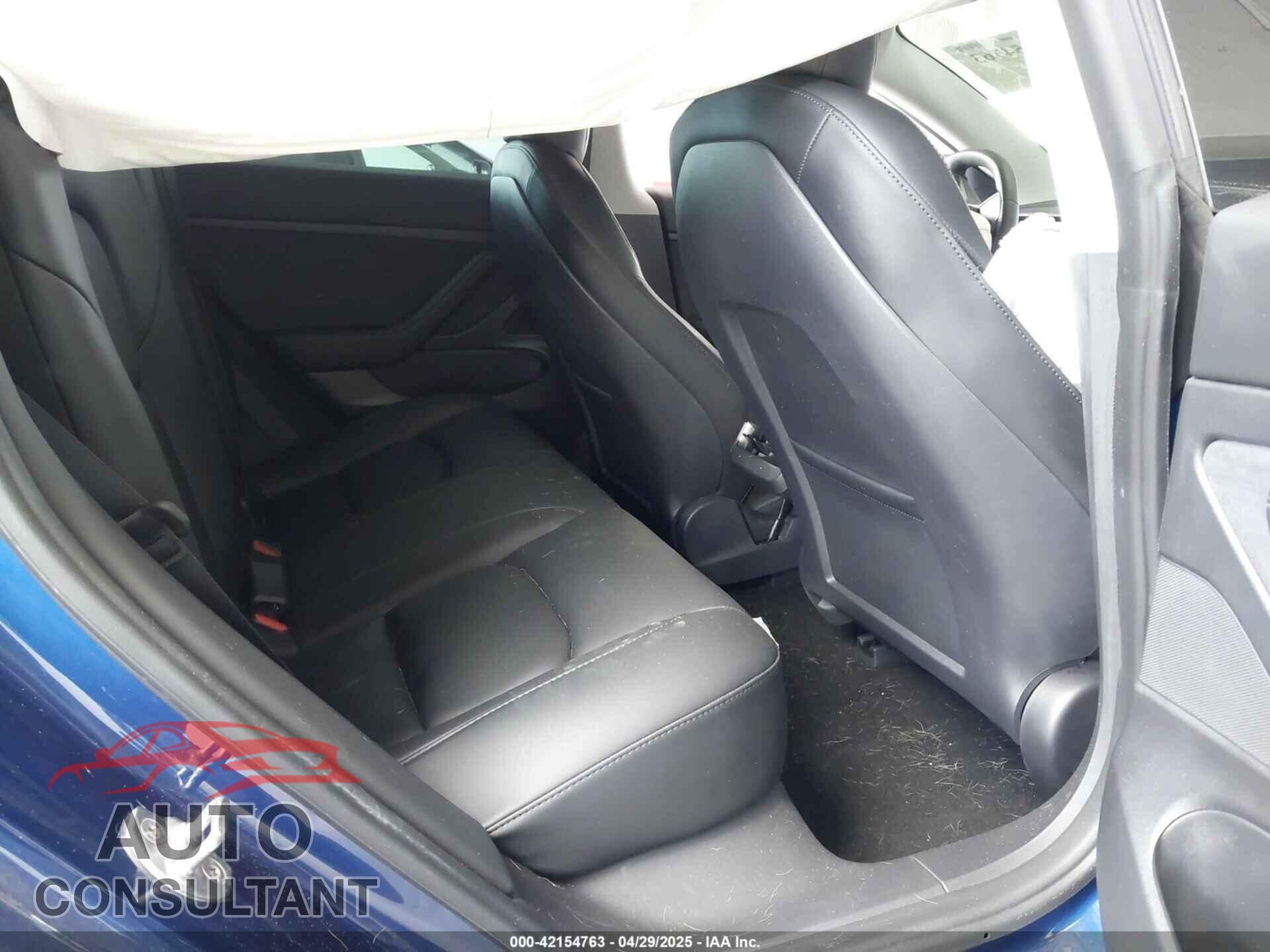 TESLA MODEL 3 2021 - 5YJ3E1EA6MF860949