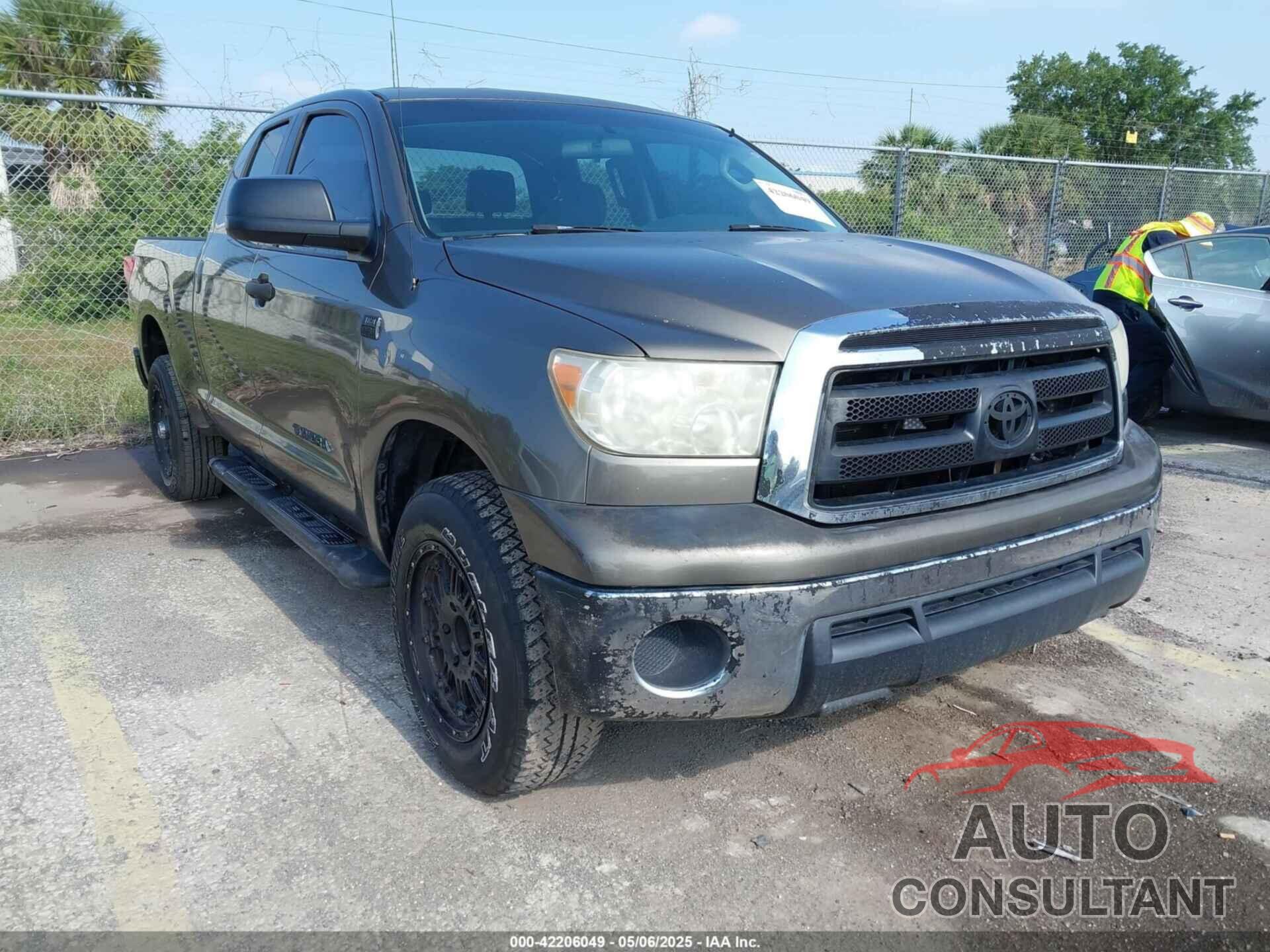 TOYOTA TUNDRA 2010 - 5TFRM5F1XAX003845