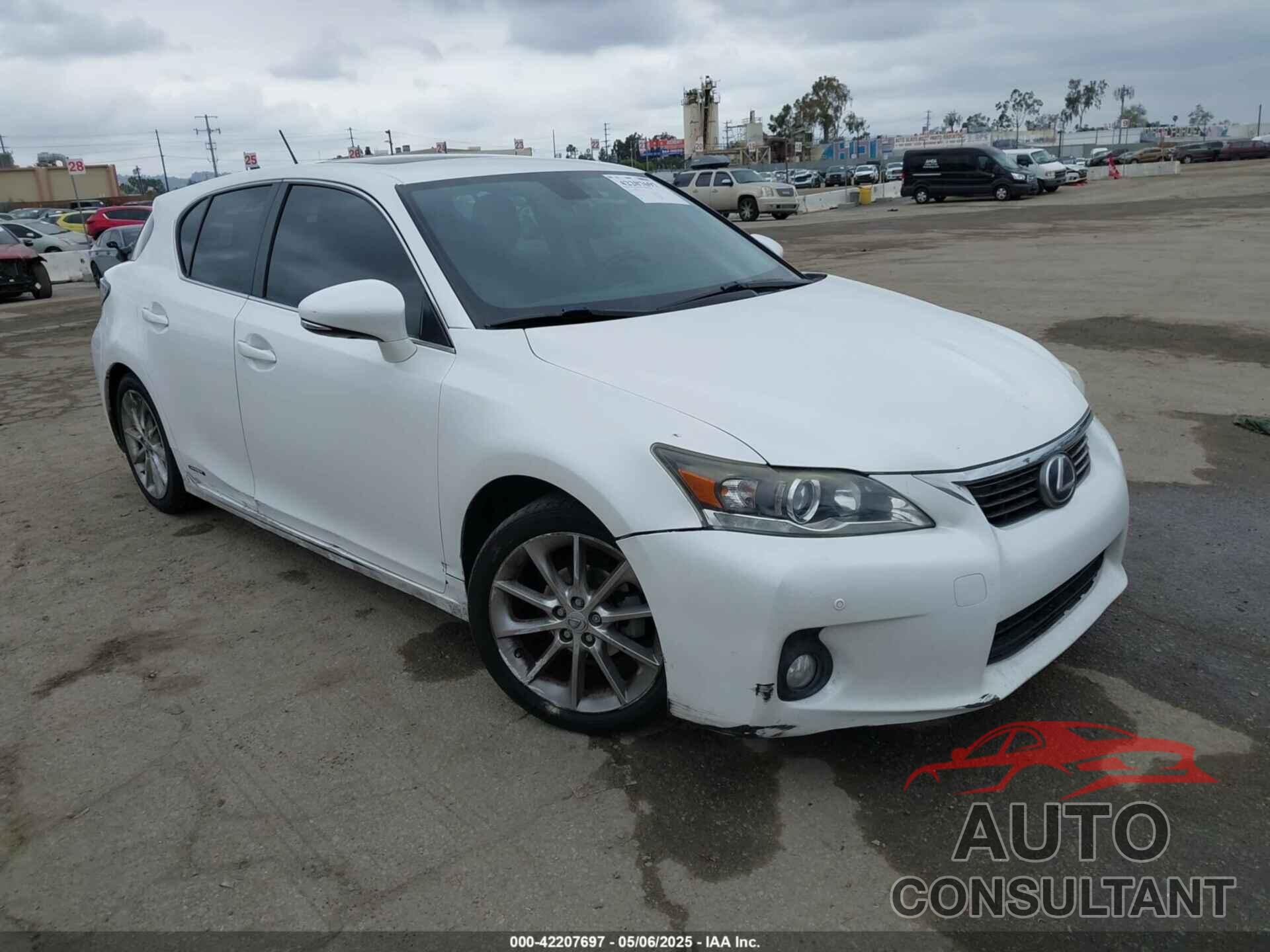 LEXUS CT 200H 2013 - JTHKD5BH0D2126459