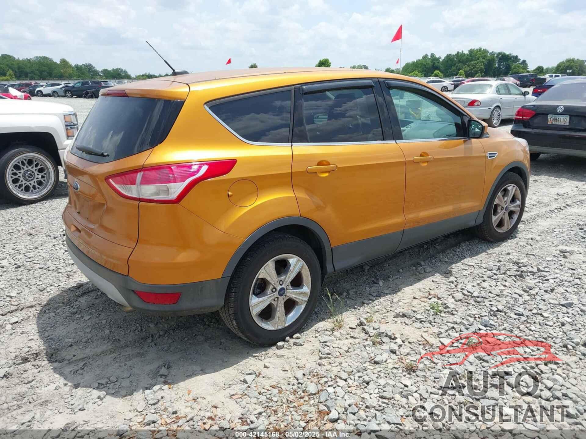 FORD ESCAPE 2016 - 1FMCU9GX2GUC04385