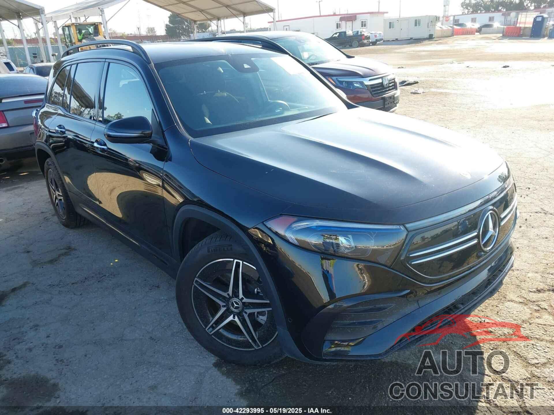 MERCEDES-BENZ EQB 300 SUV 2023 - W1N9M0KB3PN074853