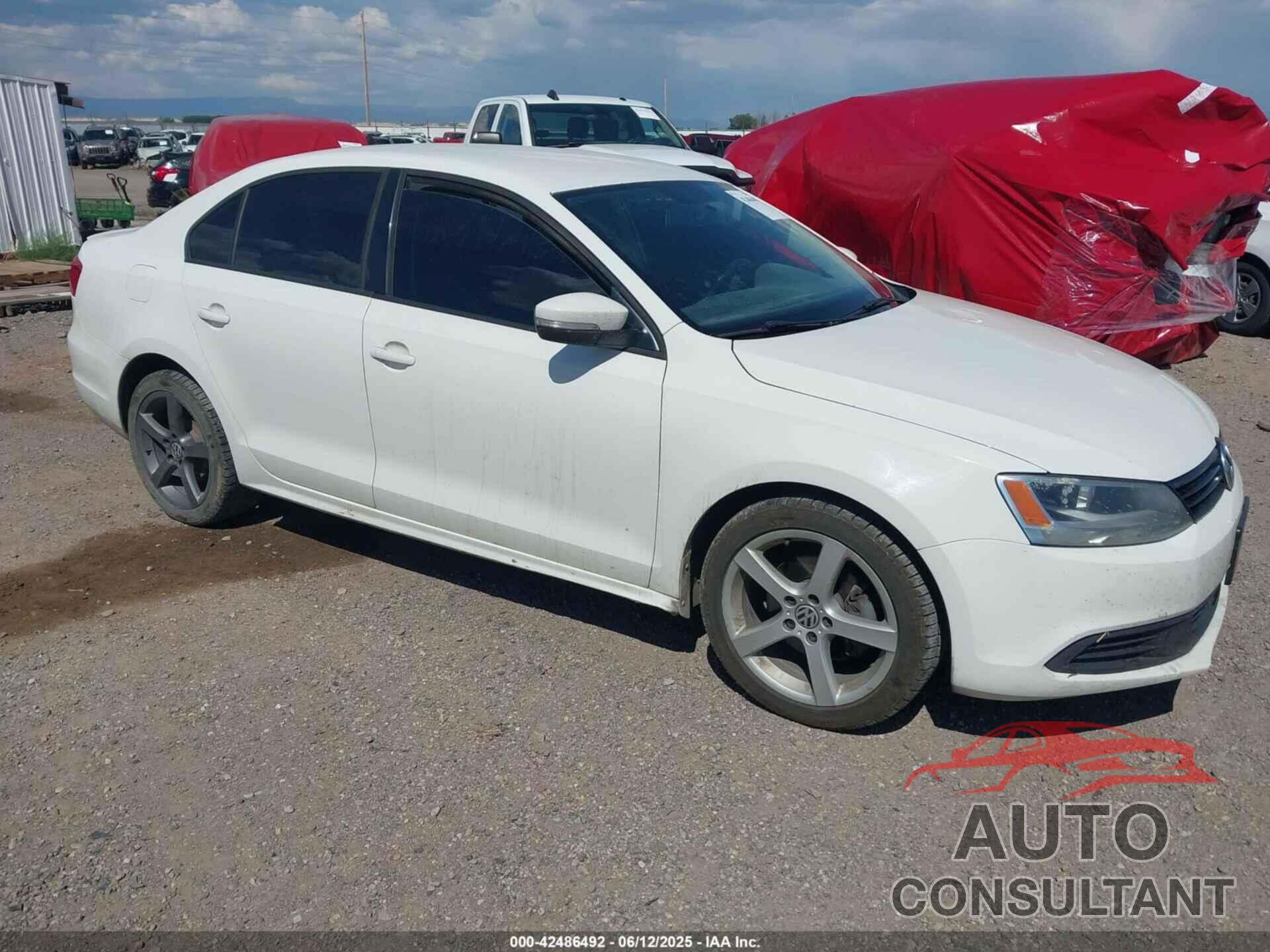 VOLKSWAGEN JETTA 2012 - 3VWDP7AJ0CM064101