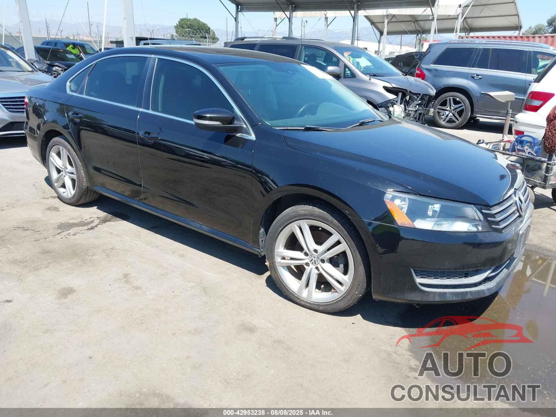 VOLKSWAGEN PASSAT 2014 - 1VWBT7A36EC090534