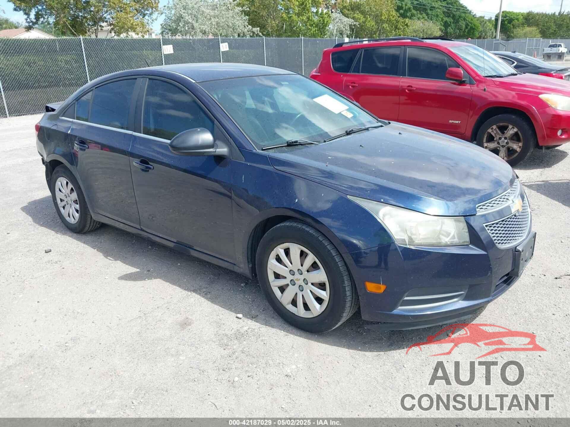 CHEVROLET CRUZE 2011 - 1G1PF5S9XB7158824