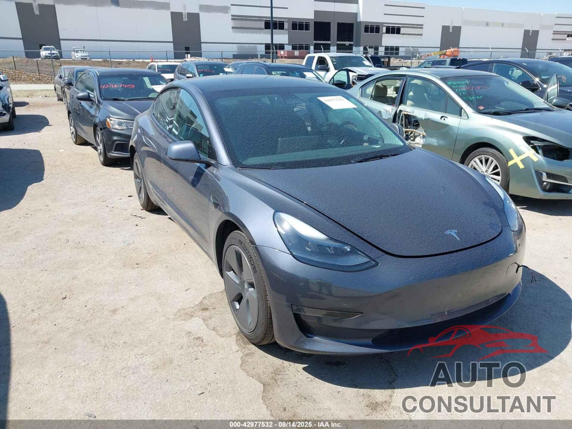 TESLA MODEL 3 2023 - 5YJ3E1EA5PF645325