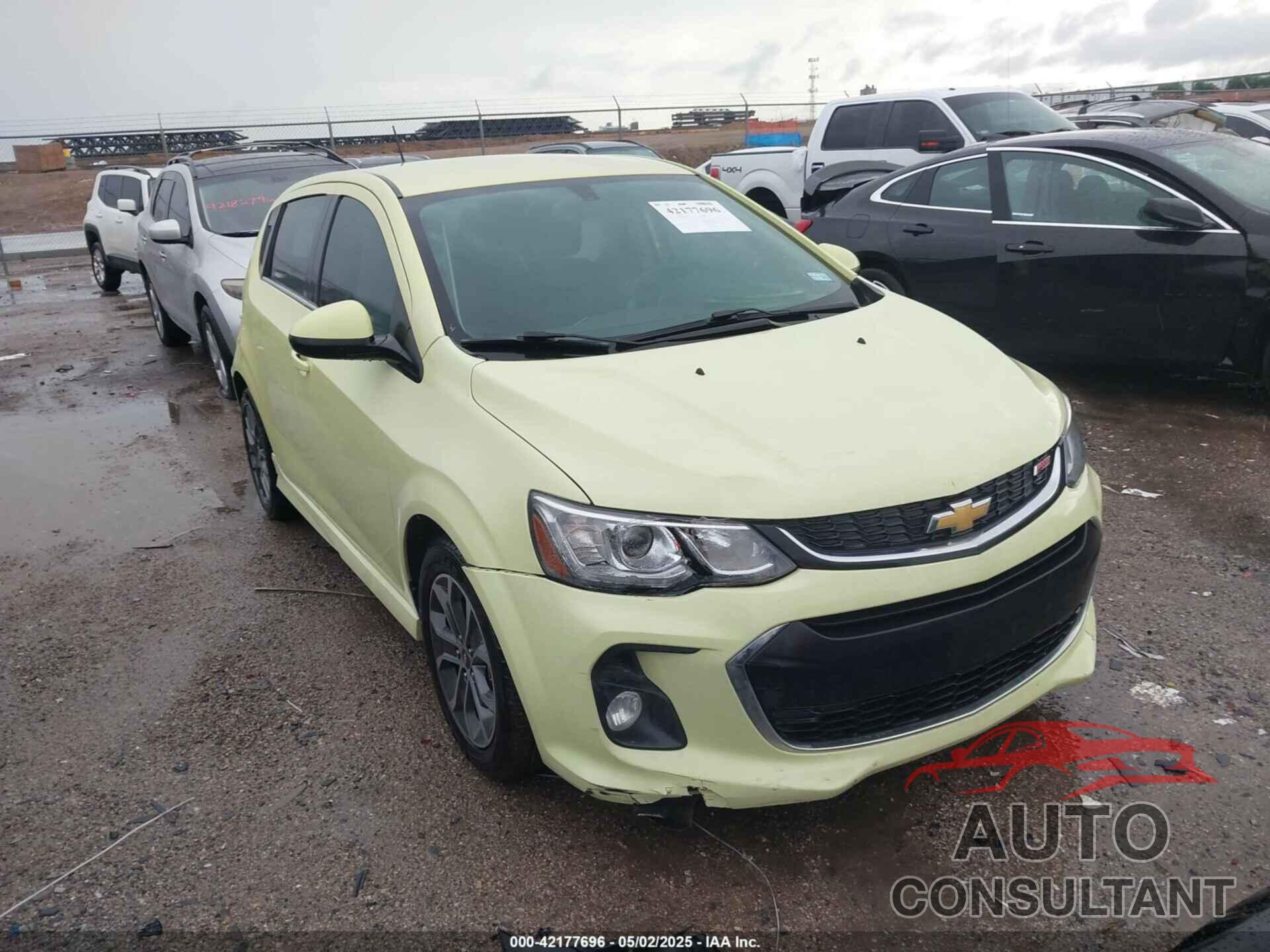CHEVROLET SONIC 2017 - 1G1JD6SH6H4138024