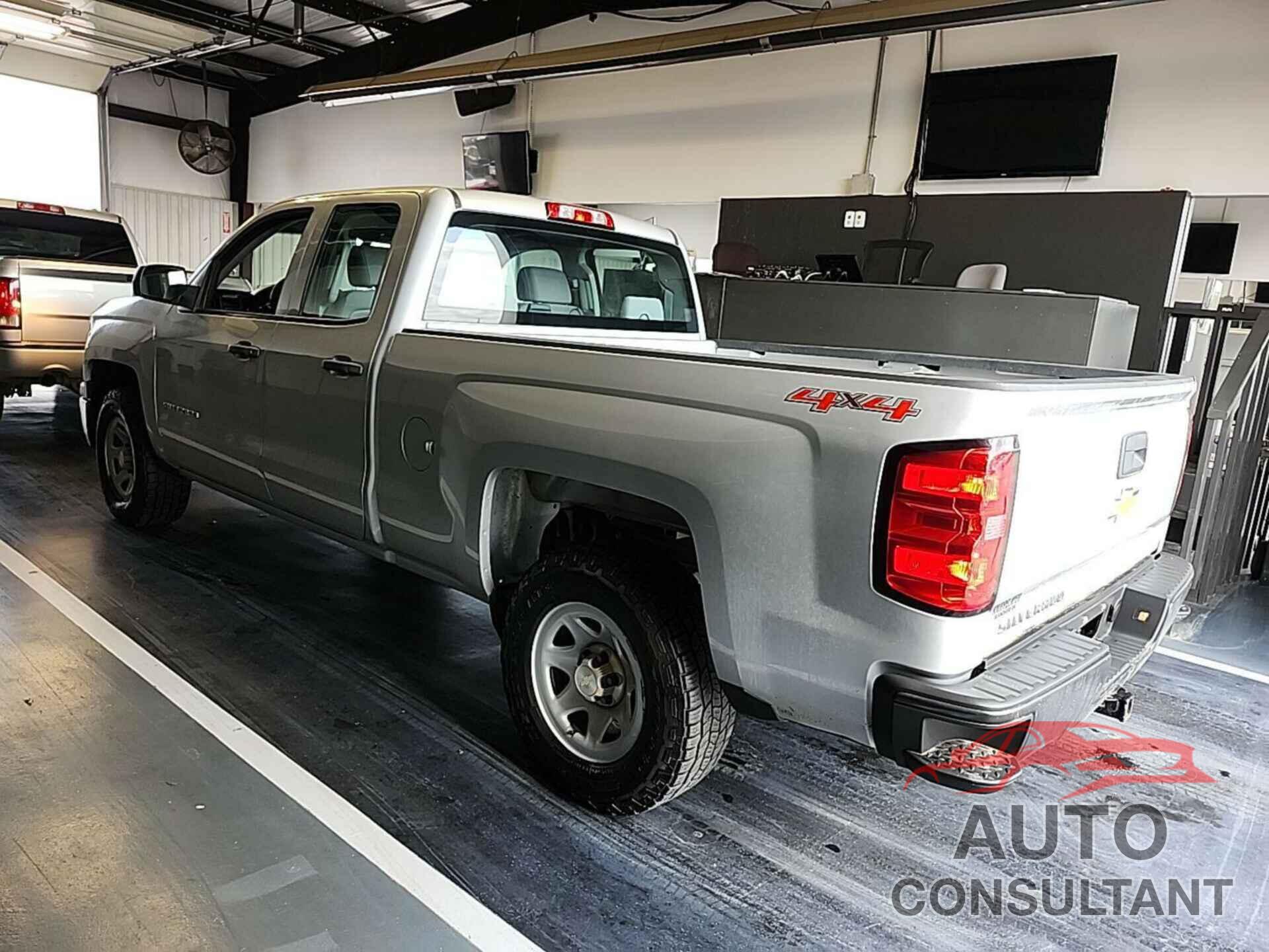 CHEVROLET SILVERADO 1500 2014 - 1GCVKPEC7EZ271054
