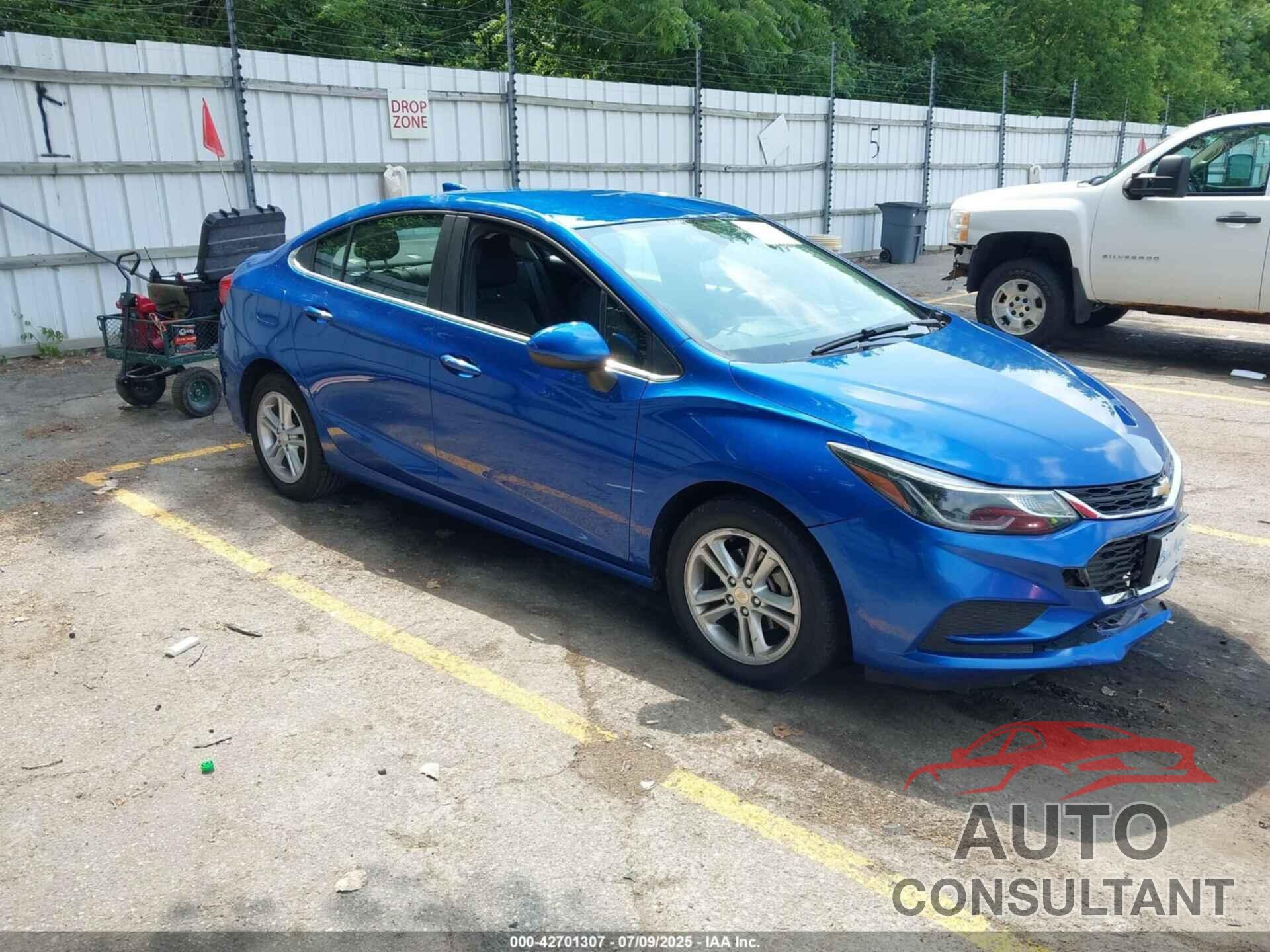 CHEVROLET CRUZE 2017 - 3G1BE5SM7HS550641