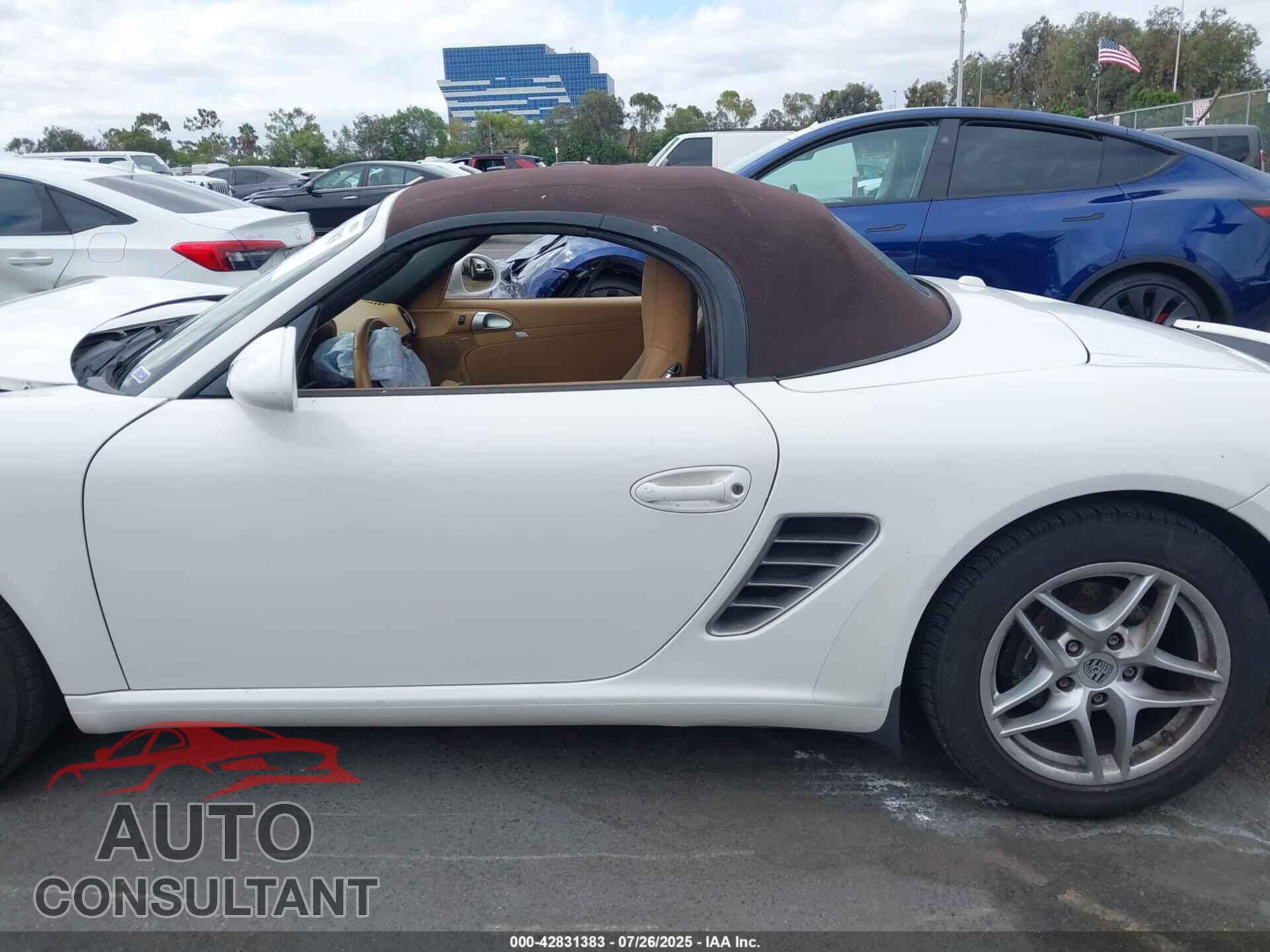 PORSCHE BOXSTER 2012 - WP0CA2A87CS710225