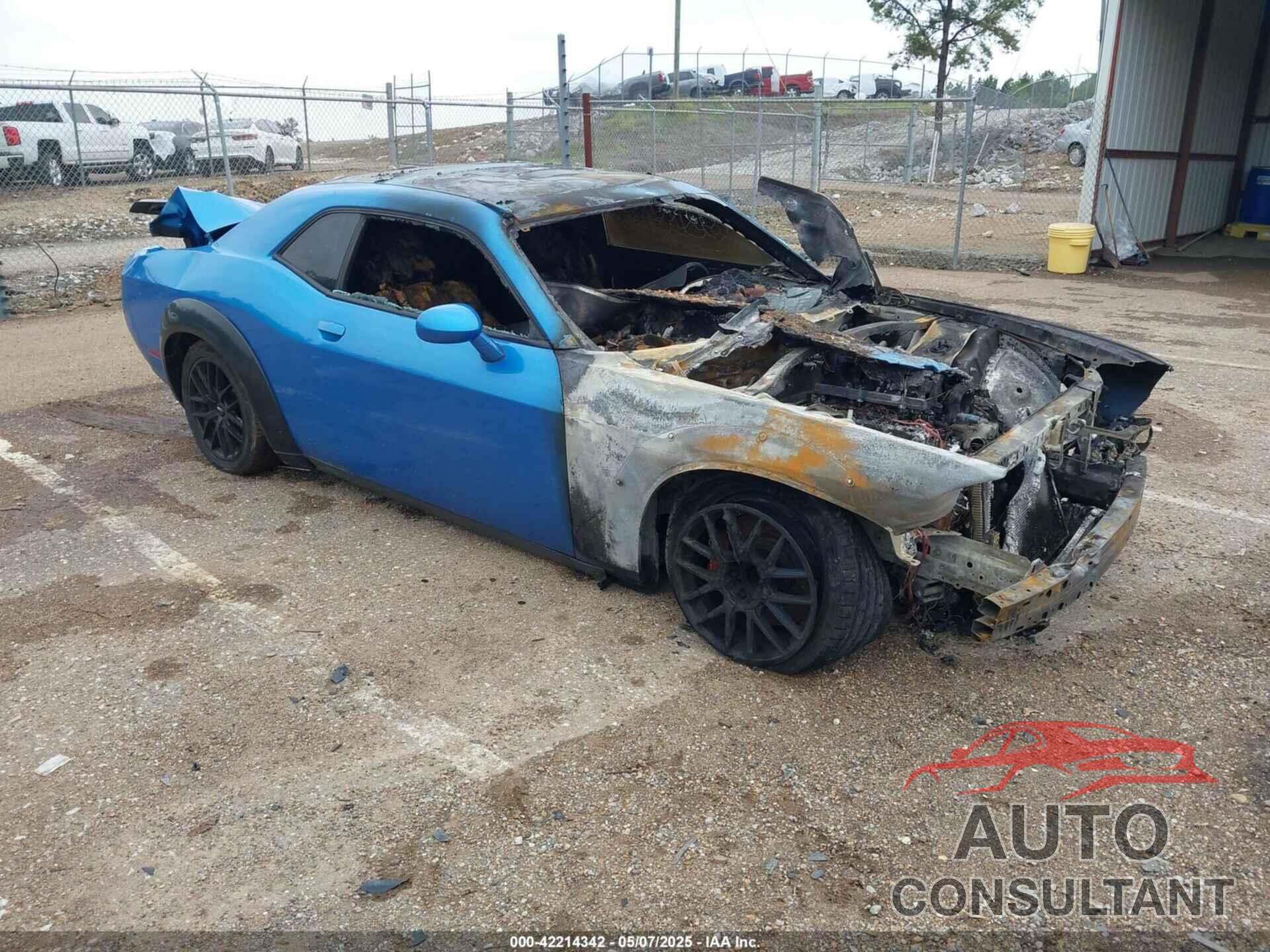 DODGE CHALLENGER 2016 - 2C3CDZBT0GH184881