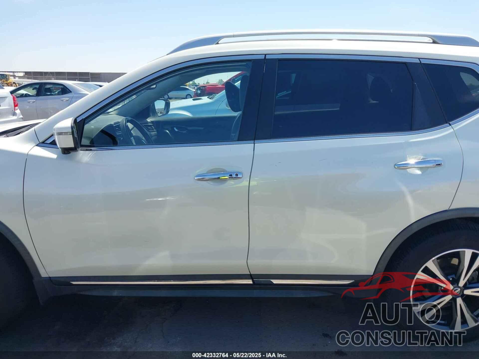 NISSAN ROGUE 2017 - JN8AT2MT5HW404789